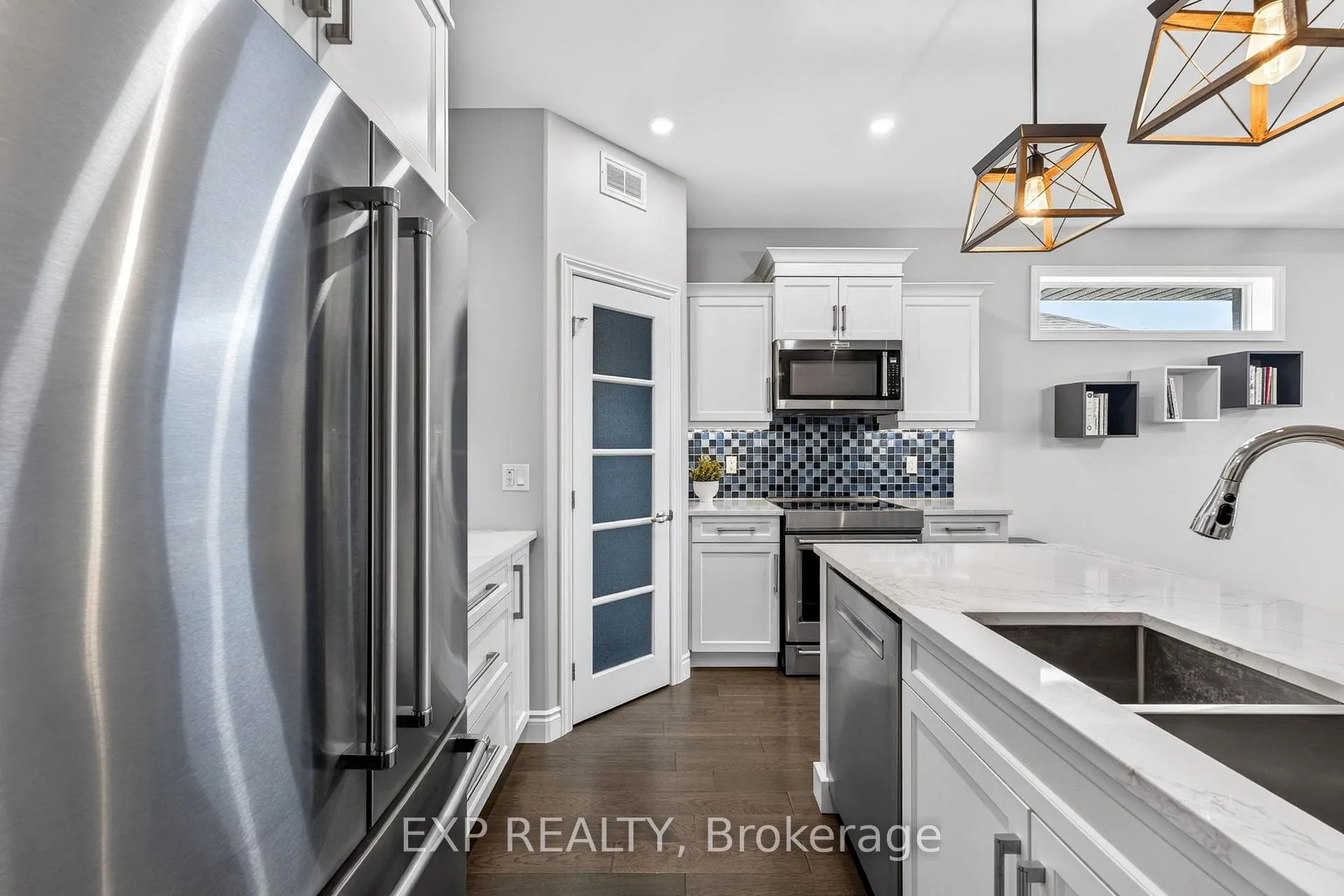 Photo 11 of 10 Covington Crescent, Belleville, Thurlow Ward — HOMEH