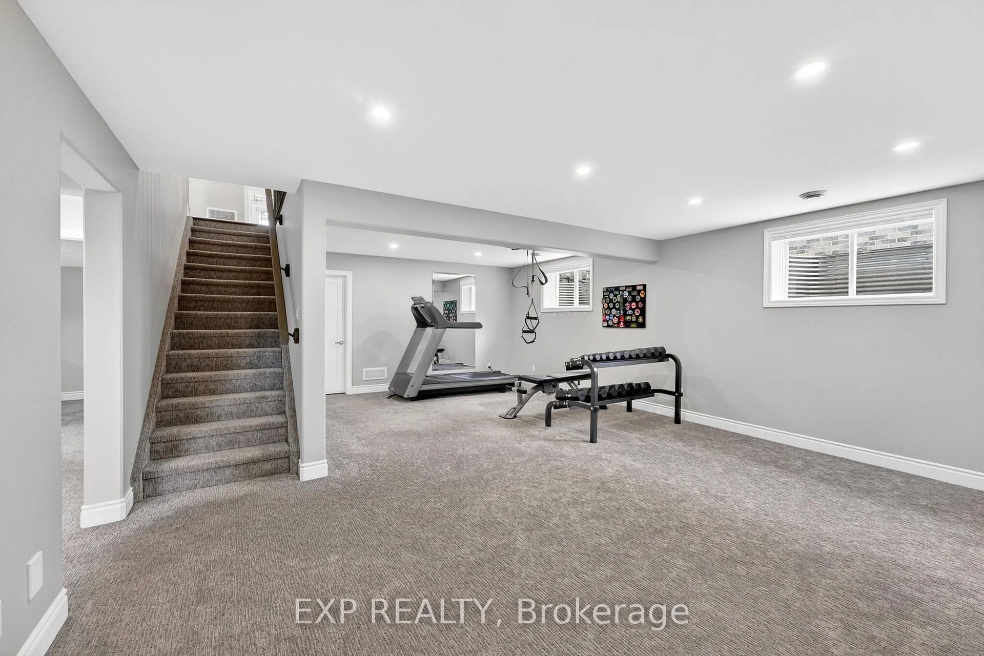 Photo 28 of 10 Covington Crescent, Belleville, Thurlow Ward — HOMEH
