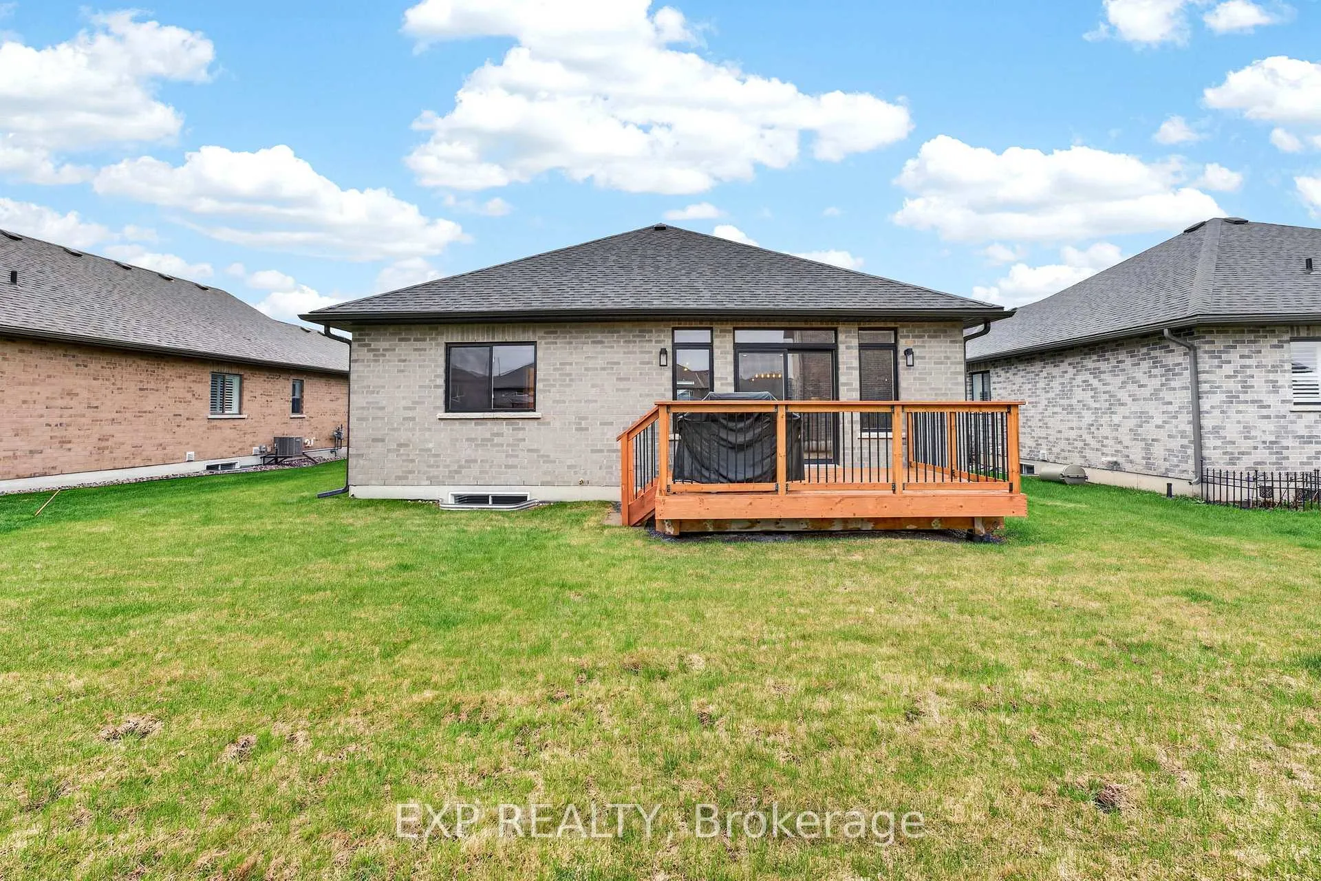Photo 34 of 10 Covington Crescent, Belleville, Thurlow Ward — HOMEH