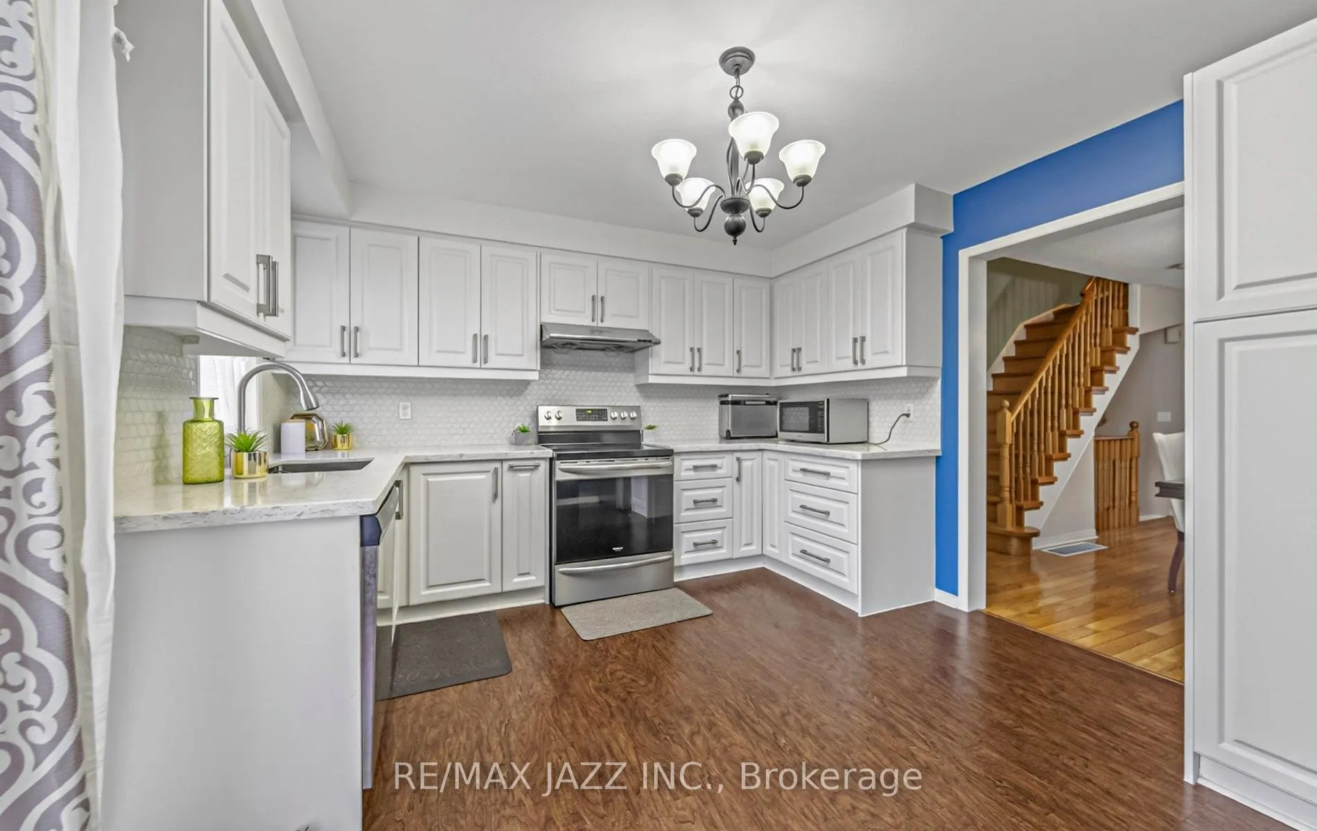 Photo 5 of Unit 29, 1100 Begley Street, Pickering, Bay Ridges — HOMEH