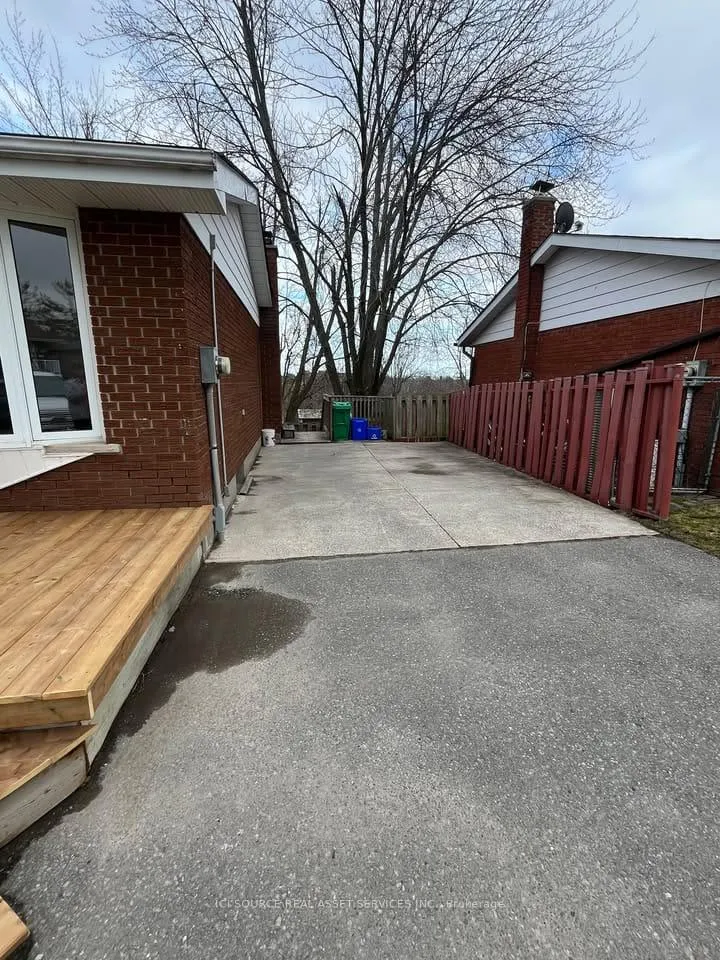 Photo 7 of 163 Herbert Street, Peterborough, Northcrest Ward 5 — HOMEH