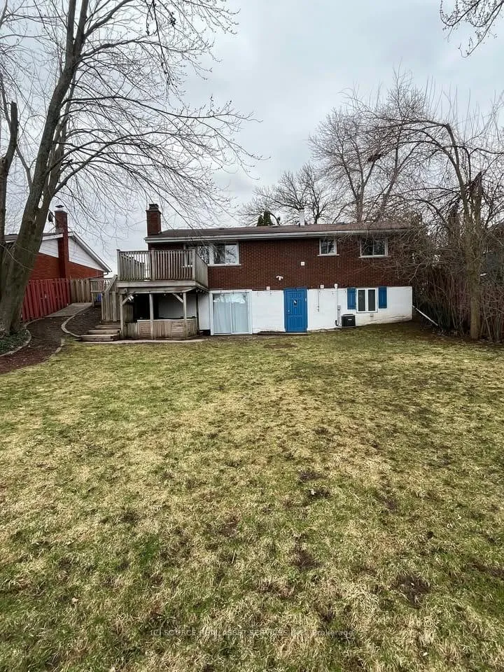 Photo 17 of 163 Herbert Street, Peterborough, Northcrest Ward 5 — HOMEH