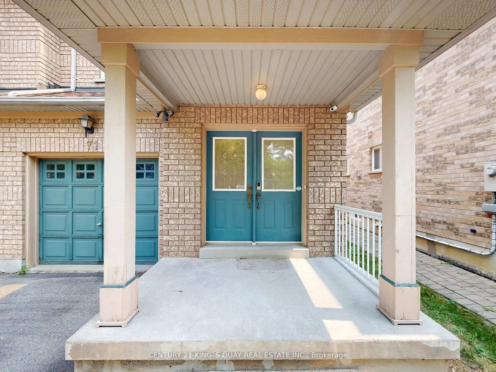 Photo 4 of 71 Rembrandt Drive, Markham, Village Green-South Unionville — HOMEH