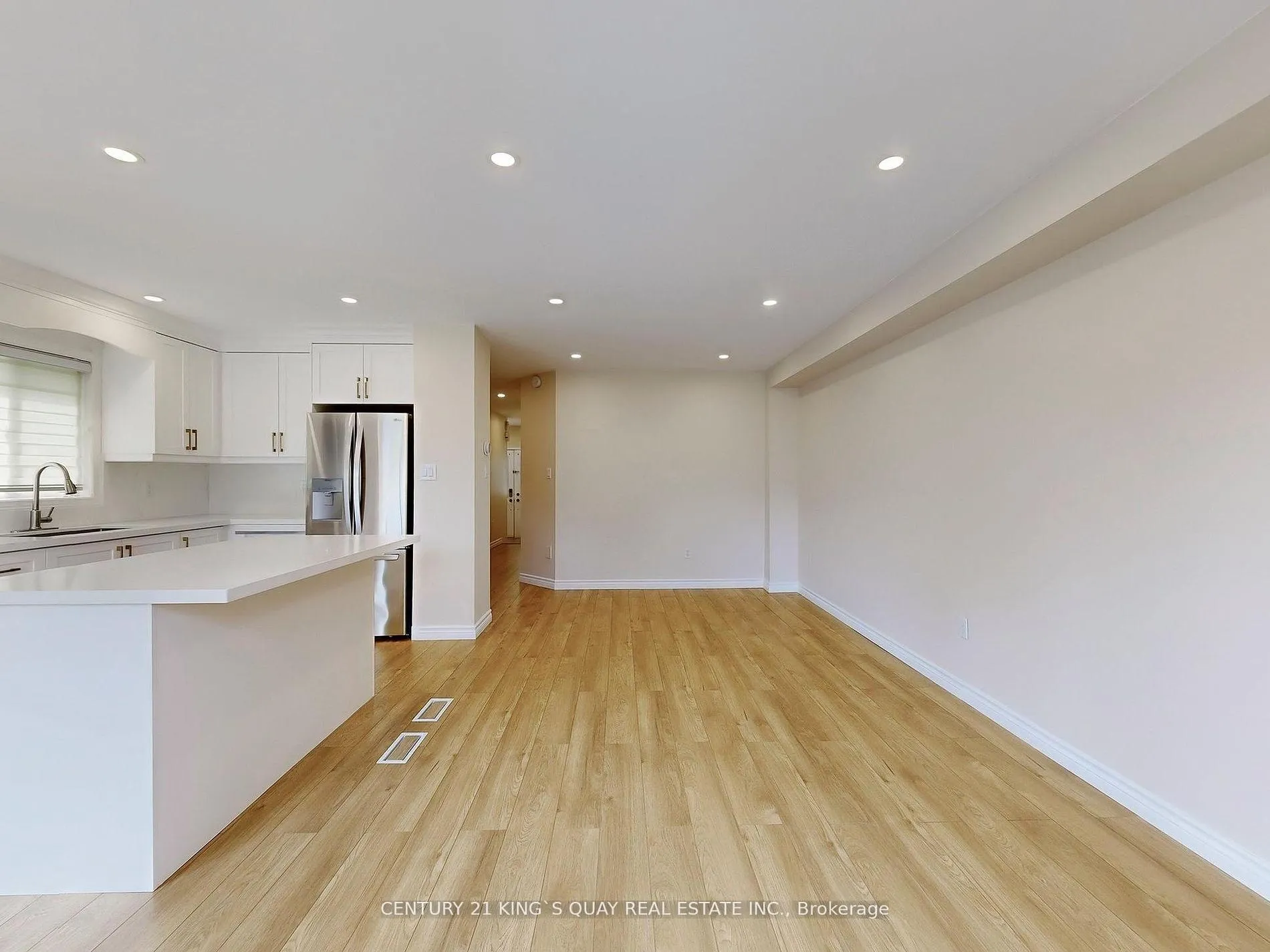 Photo 10 of 71 Rembrandt Drive, Markham, Village Green-South Unionville — HOMEH