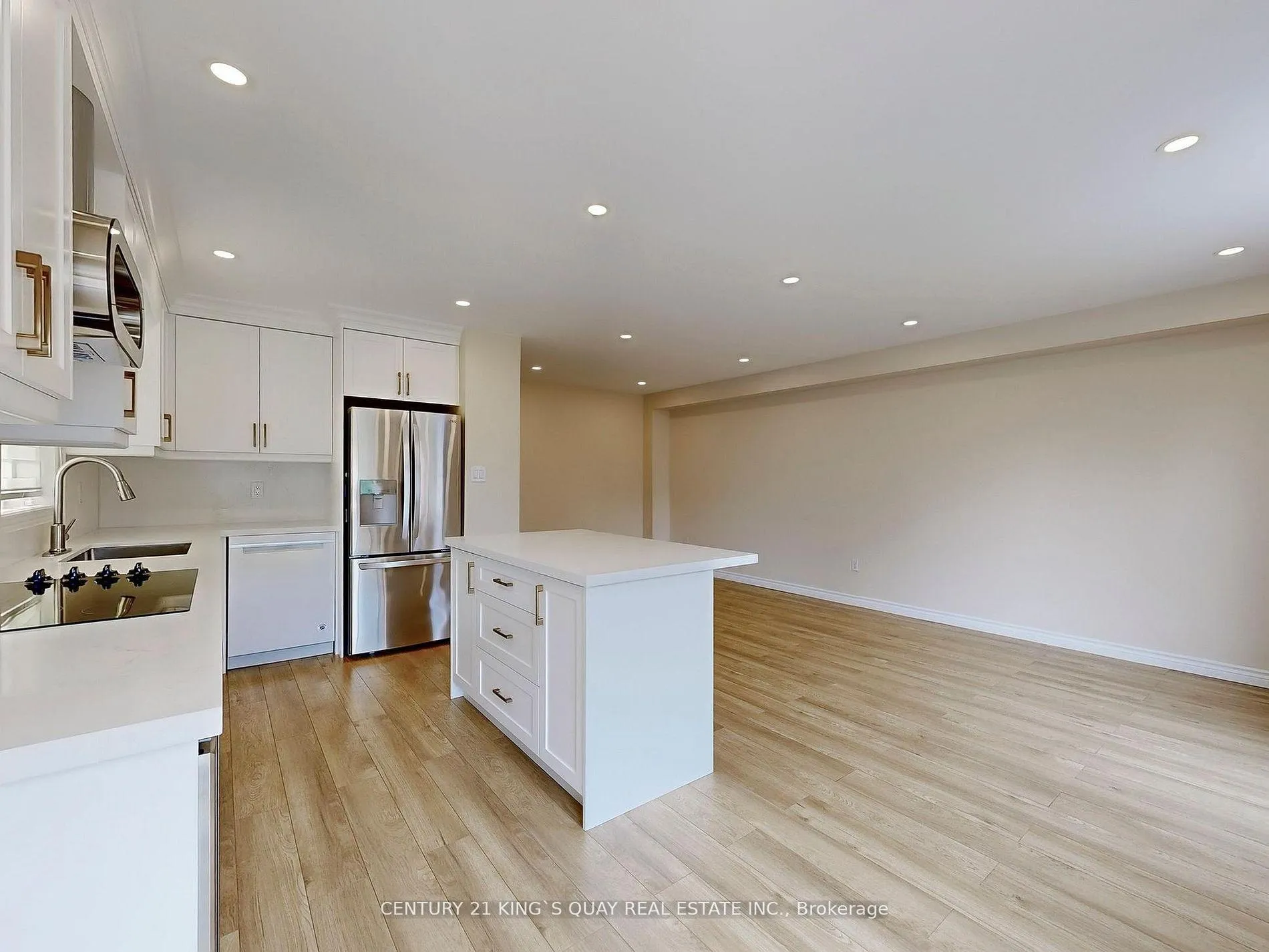 Photo 13 of 71 Rembrandt Drive, Markham, Village Green-South Unionville — HOMEH