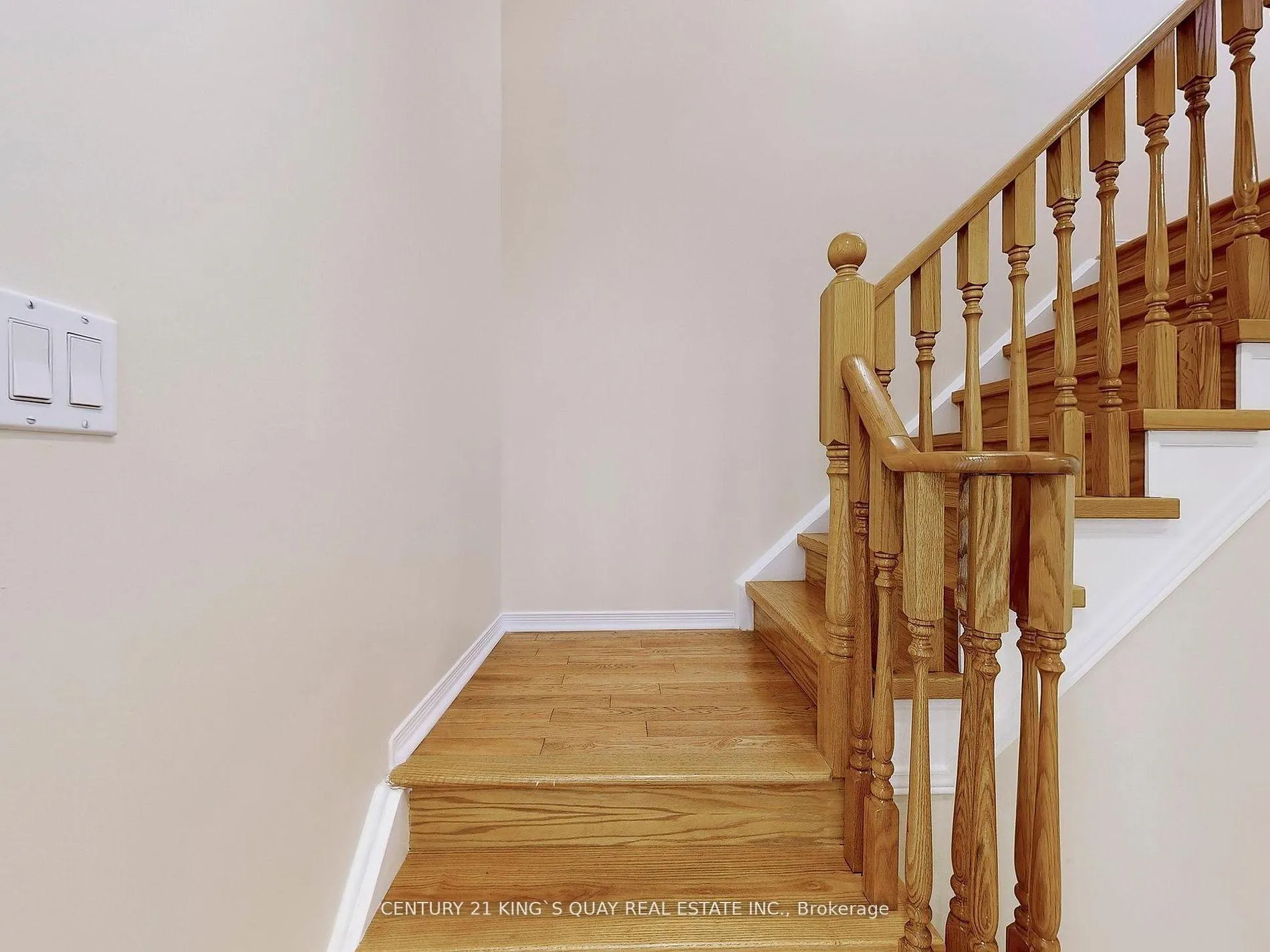 Photo 19 of 71 Rembrandt Drive, Markham, Village Green-South Unionville — HOMEH