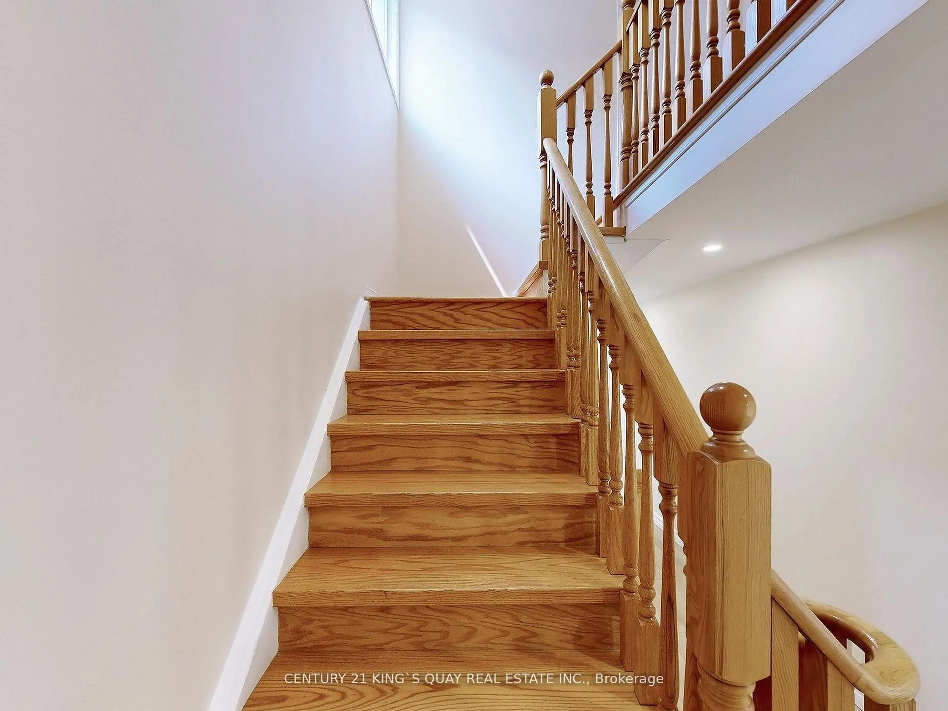 Photo 20 of 71 Rembrandt Drive, Markham, Village Green-South Unionville — HOMEH
