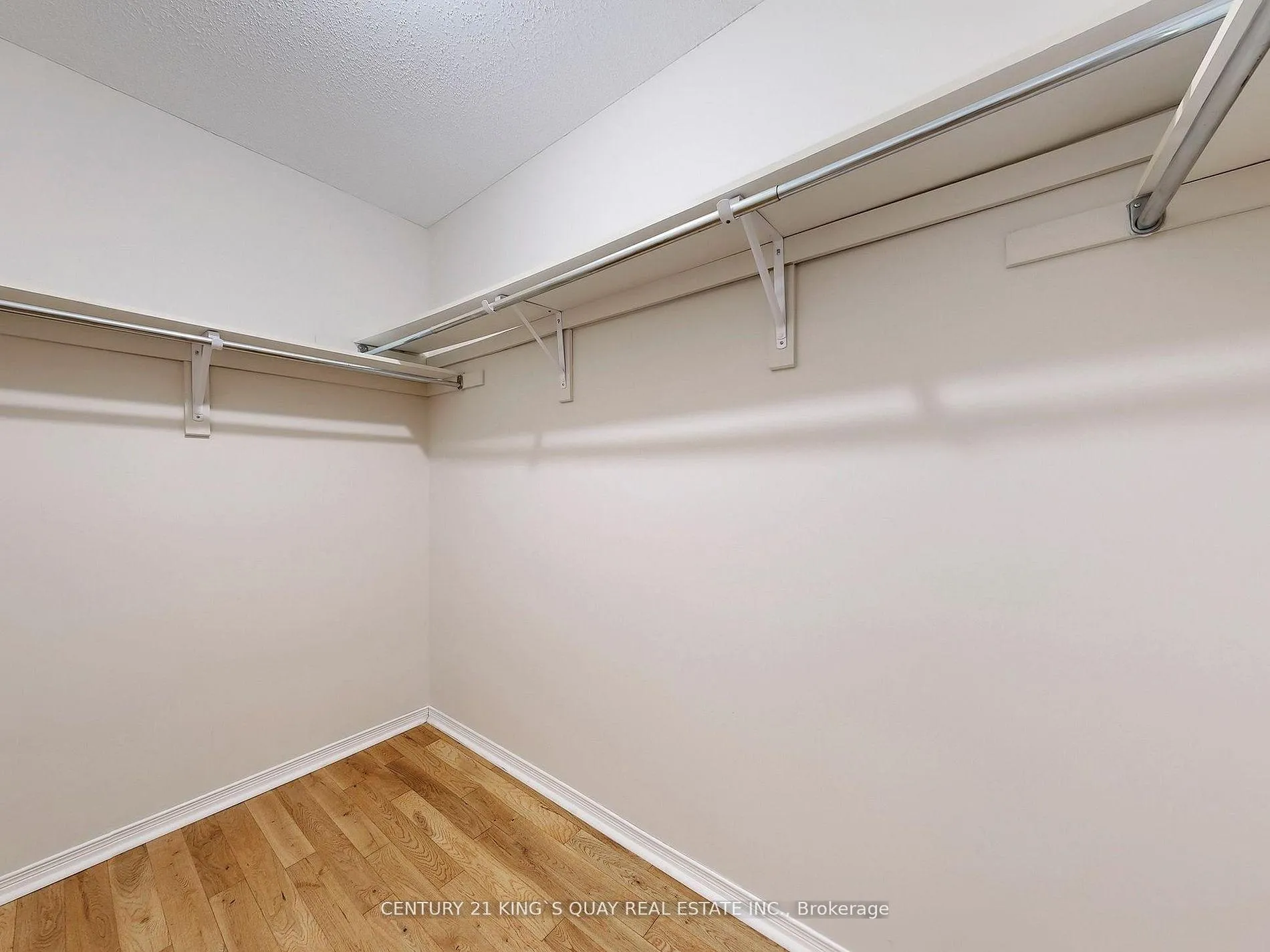 Photo 26 of 71 Rembrandt Drive, Markham, Village Green-South Unionville — HOMEH