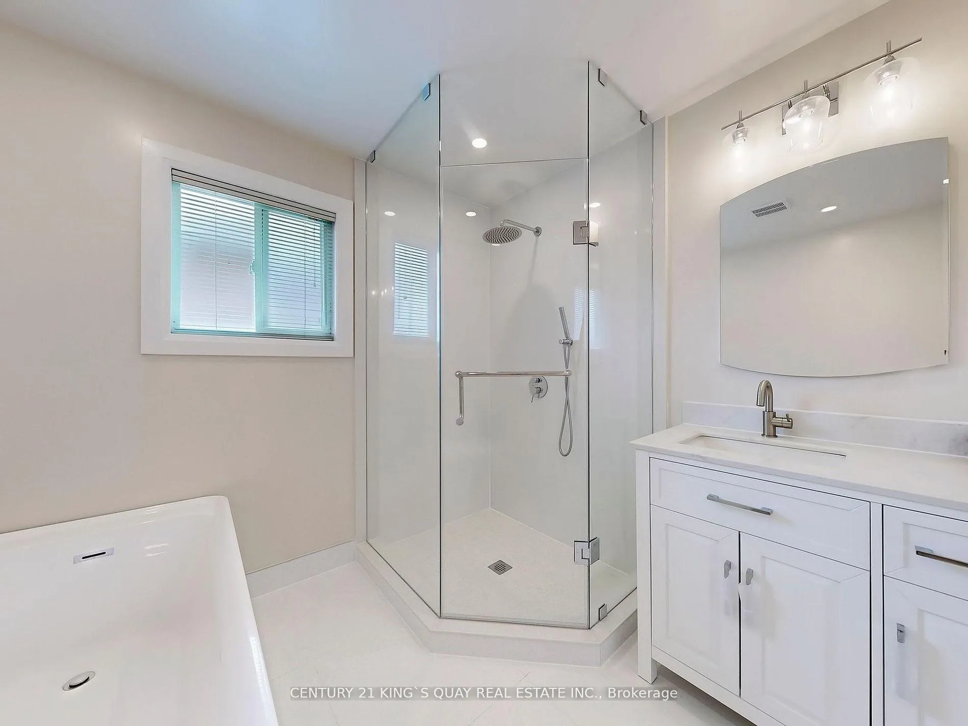 Photo 27 of 71 Rembrandt Drive, Markham, Village Green-South Unionville — HOMEH
