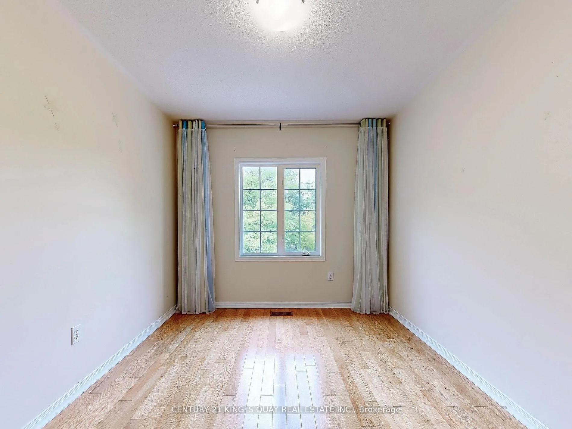 Photo 33 of 71 Rembrandt Drive, Markham, Village Green-South Unionville — HOMEH
