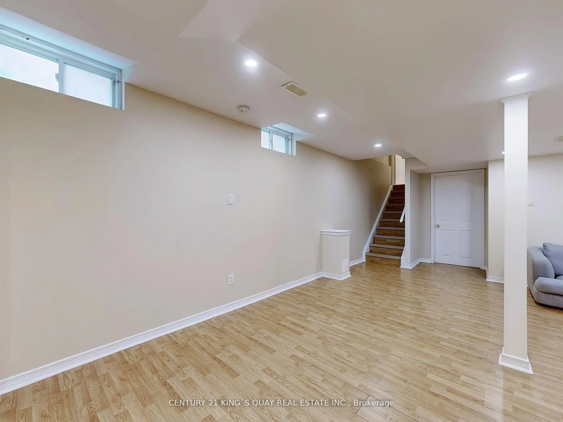 Photo 40 of 71 Rembrandt Drive, Markham, Village Green-South Unionville — HOMEH