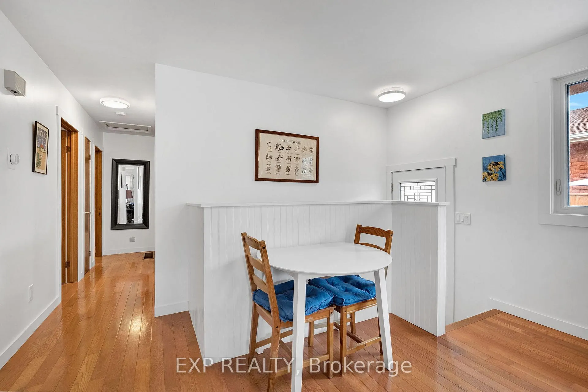 Photo 12 of 34 Taylor Crescent, St. Thomas — HOMEH