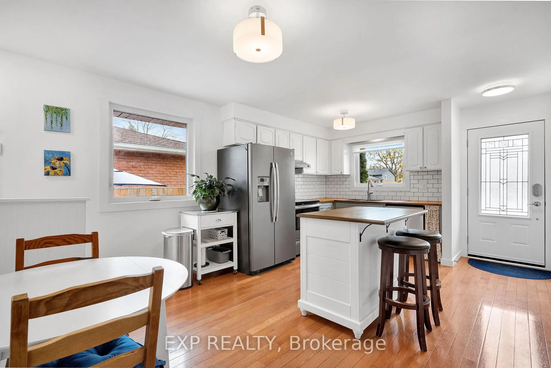 Photo 14 of 34 Taylor Crescent, St. Thomas — HOMEH