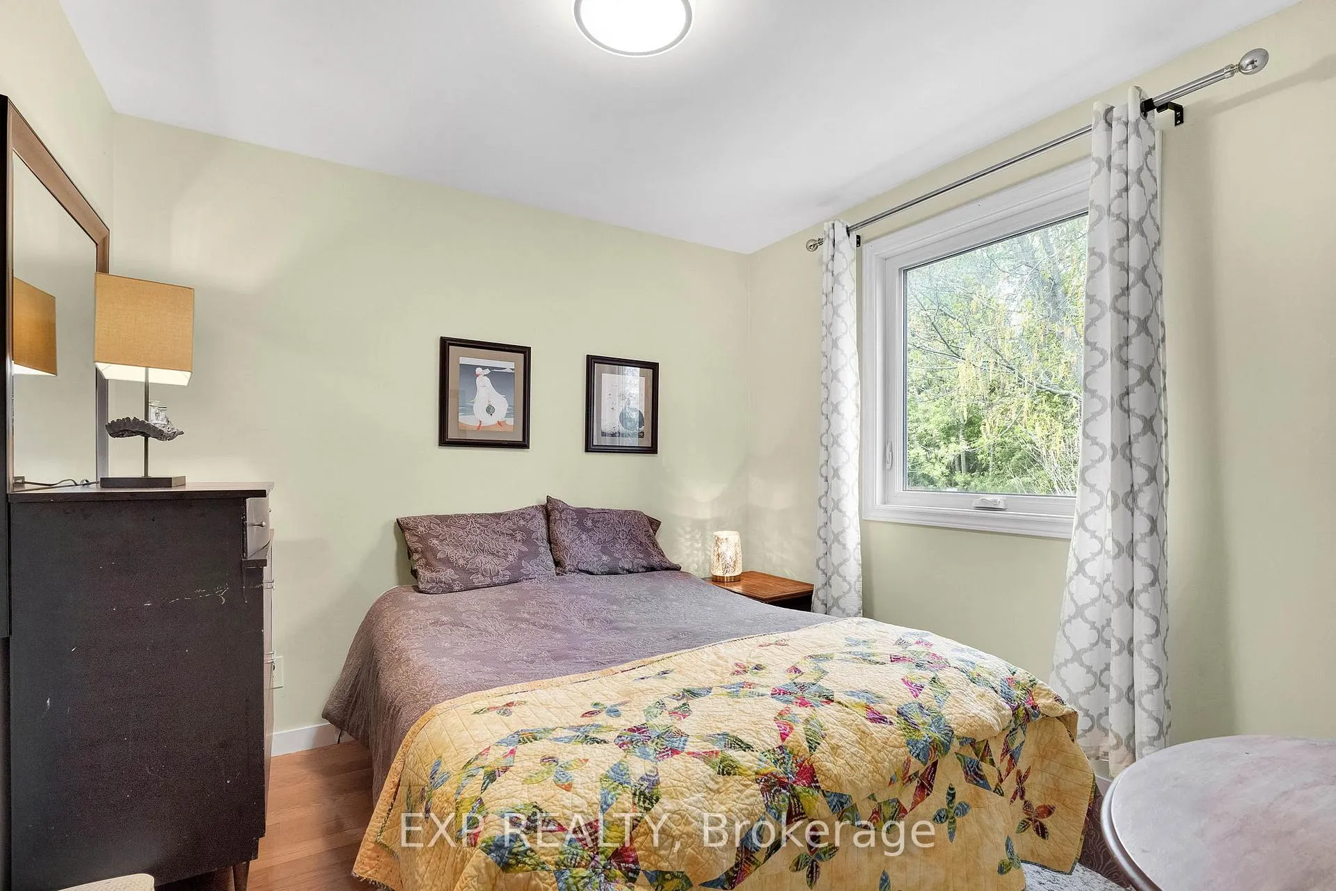 Photo 25 of 34 Taylor Crescent, St. Thomas — HOMEH