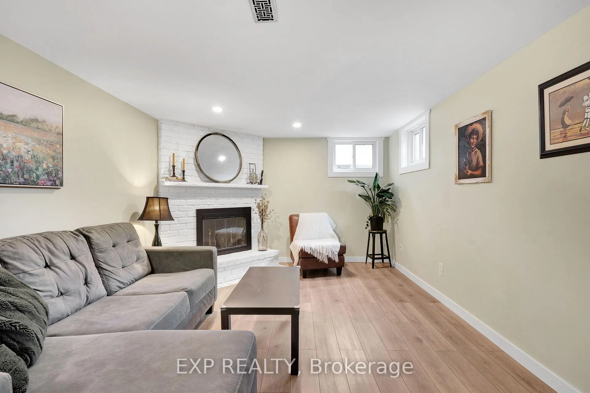 Photo 31 of 34 Taylor Crescent, St. Thomas — HOMEH