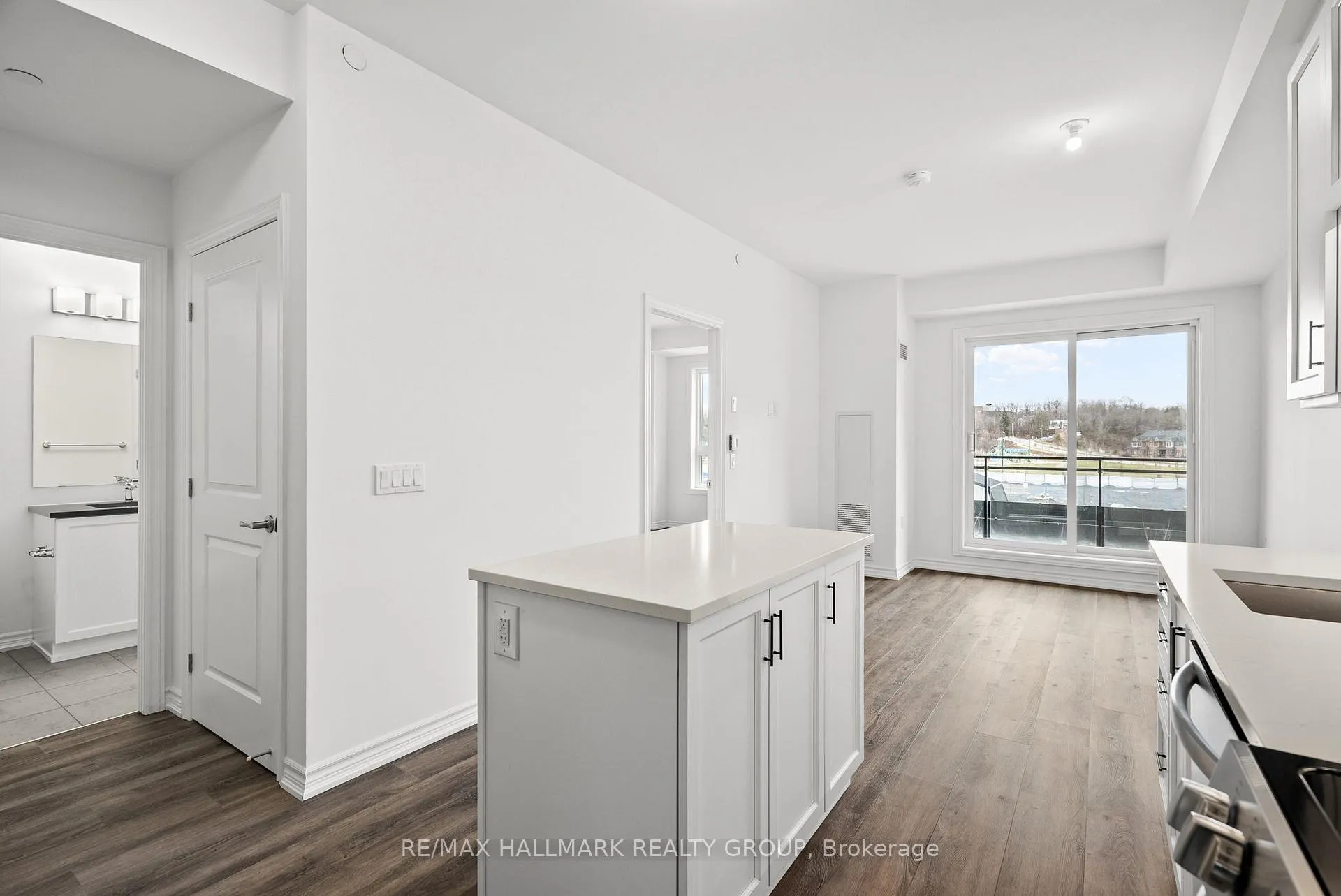 Photo 13 of Unit 218, 1350 Hemlock Road, Ottawa, CFB Rockcliffe and Area — HOMEH