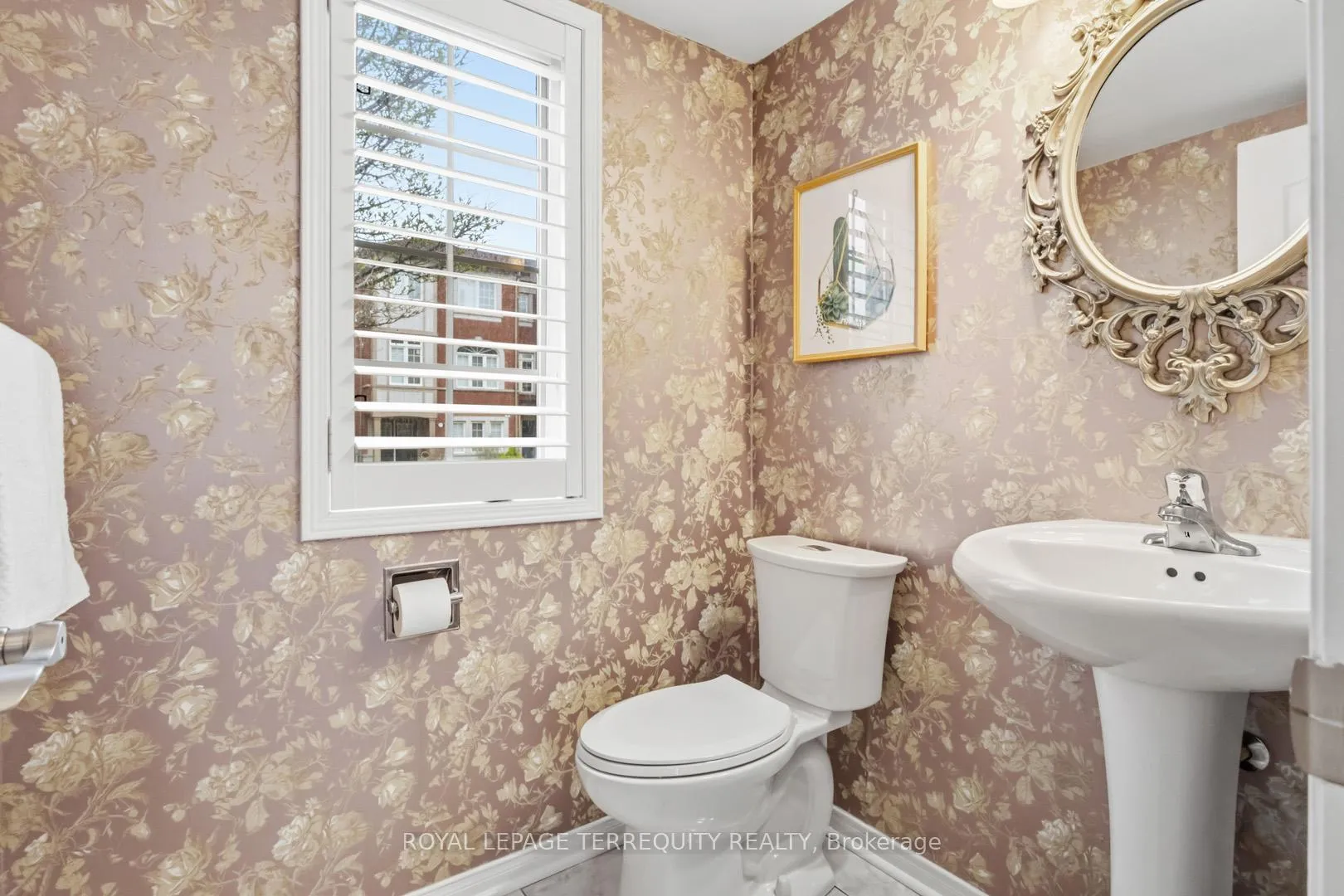 Photo 3 of 70 Stagecoach Circle, Scarborough, Centennial Scarborough — HOMEH