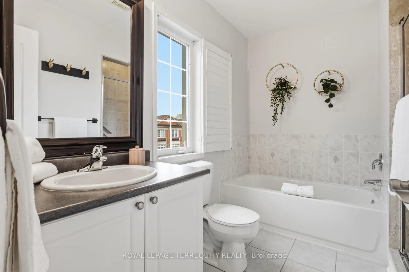 Photo 23 of 70 Stagecoach Circle, Scarborough, Centennial Scarborough — HOMEH