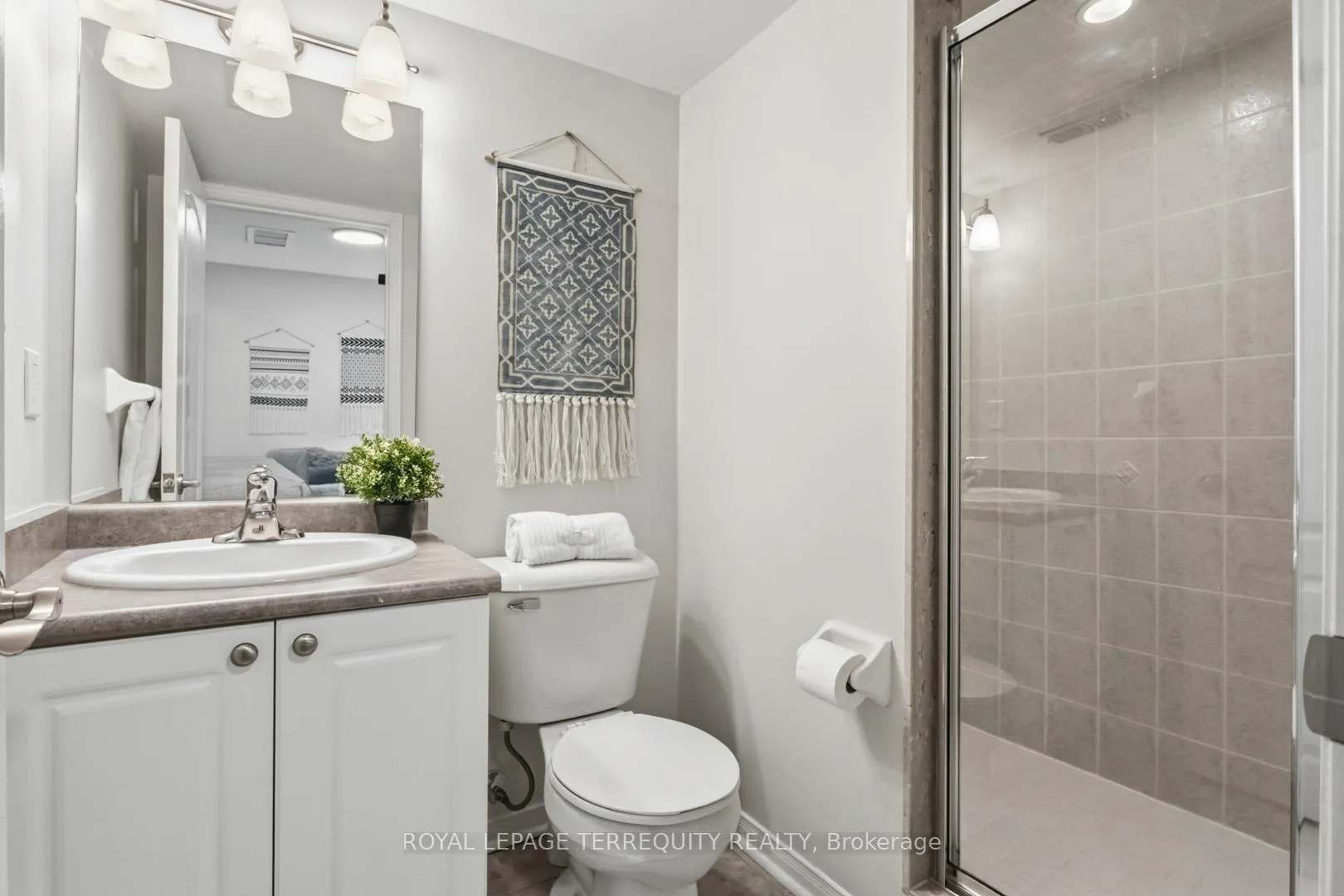 Photo 31 of 70 Stagecoach Circle, Scarborough, Centennial Scarborough — HOMEH