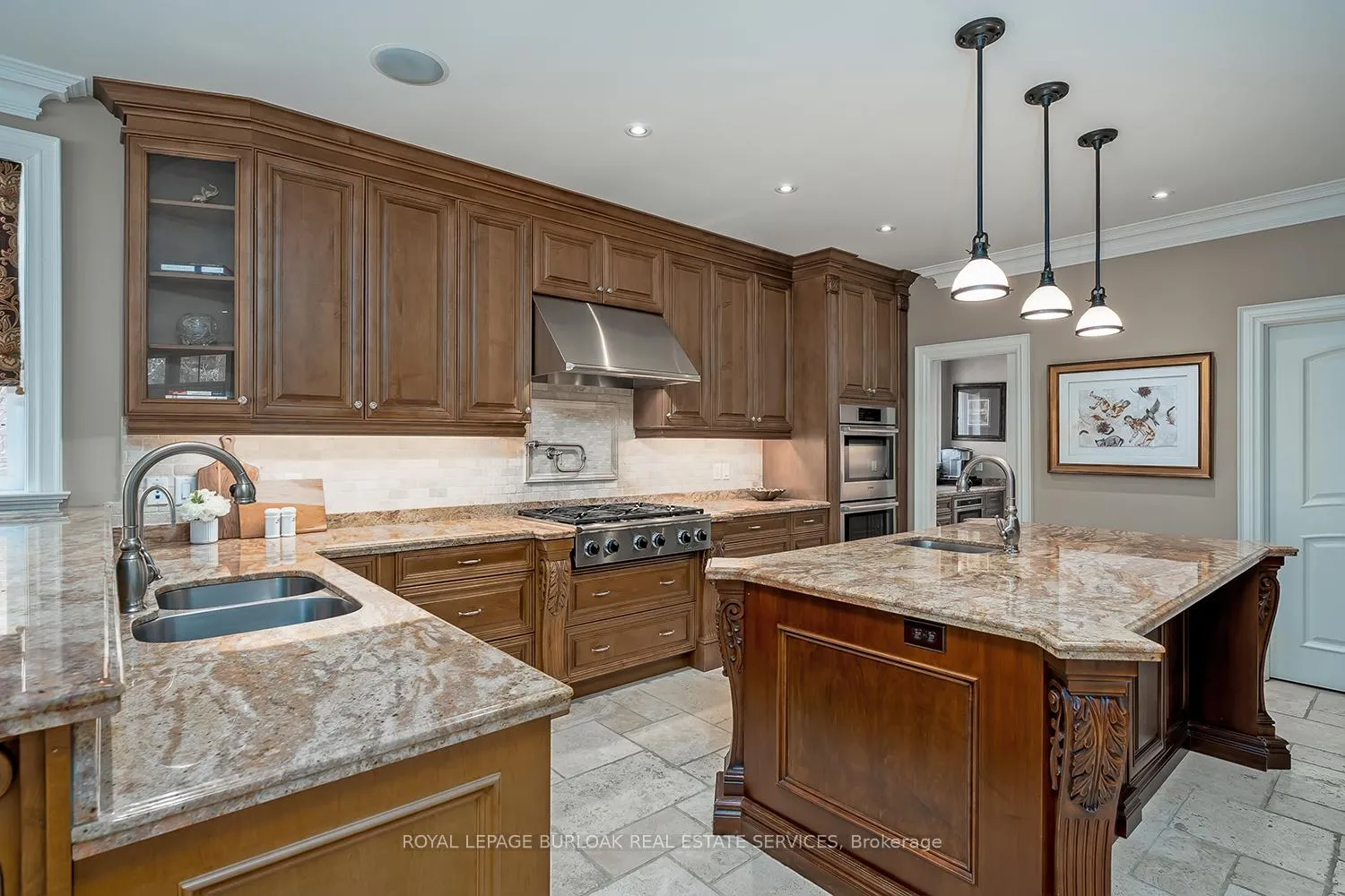 Photo 7 of 259 Wilton Street, Burlington, Roseland — HOMEH