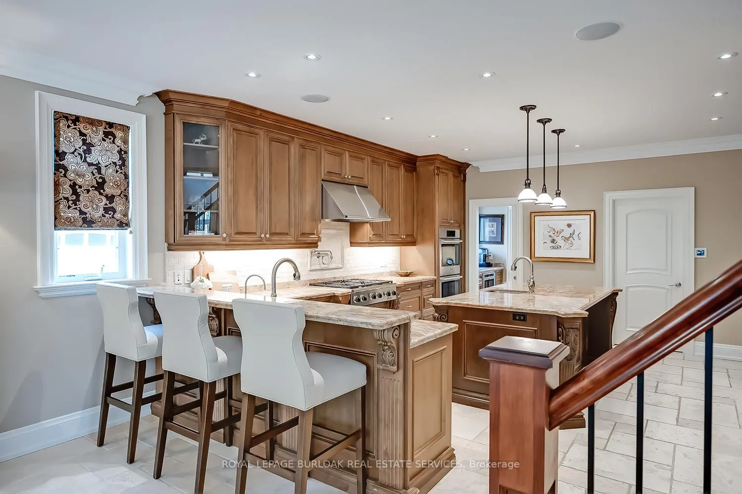 Photo 8 of 259 Wilton Street, Burlington, Roseland — HOMEH