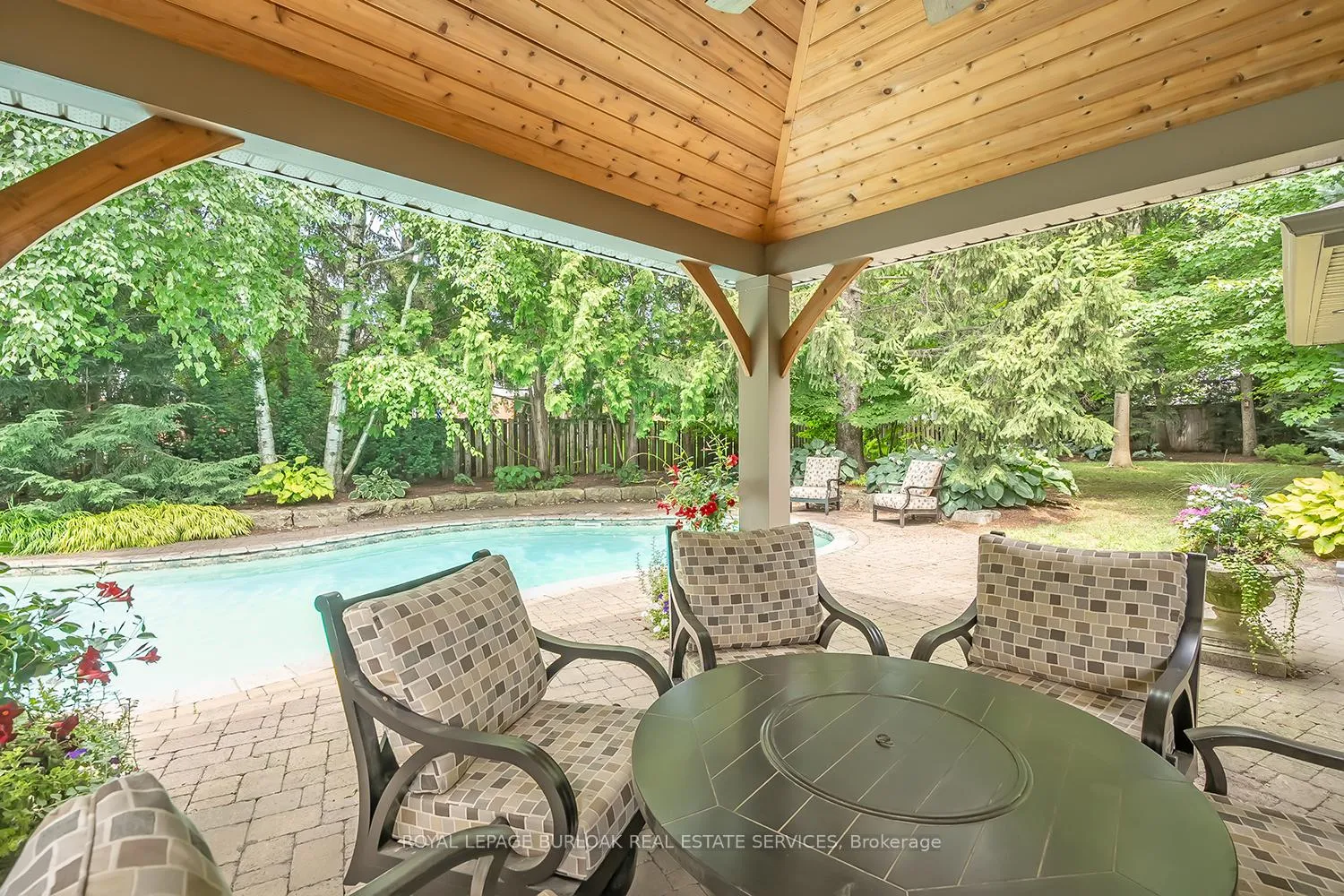 Photo 43 of 259 Wilton Street, Burlington, Roseland — HOMEH