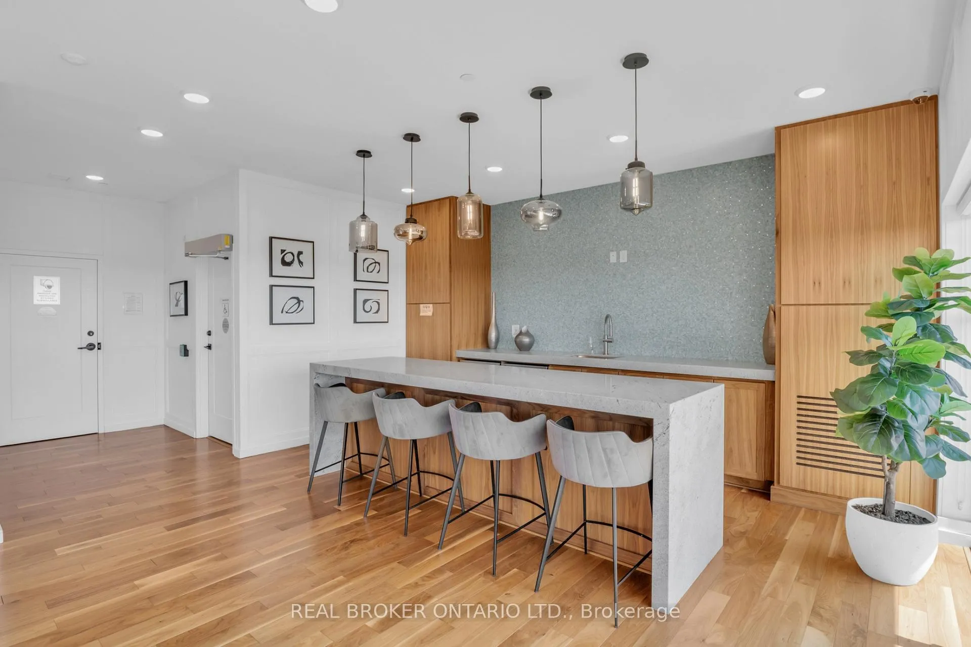 Photo 37 of Unit 1003, 1880 Gordon Street, Guelph, Pineridge/Westminster Woods — HOMEH