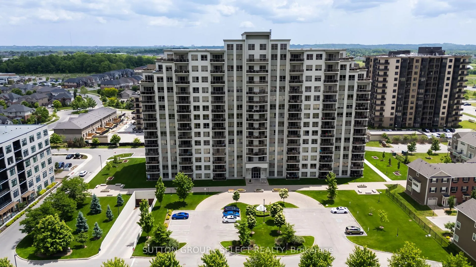 Front of Unit 606, 1030 Coronation Drive