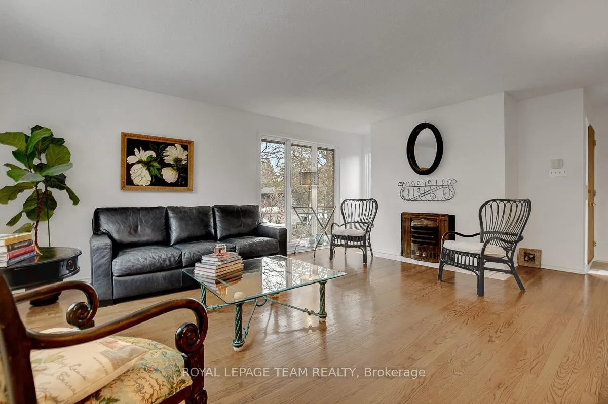 Photo 7 of 26 Amundsen Crescent, Ottawa, Kanata - Katimavik — HOMEH
