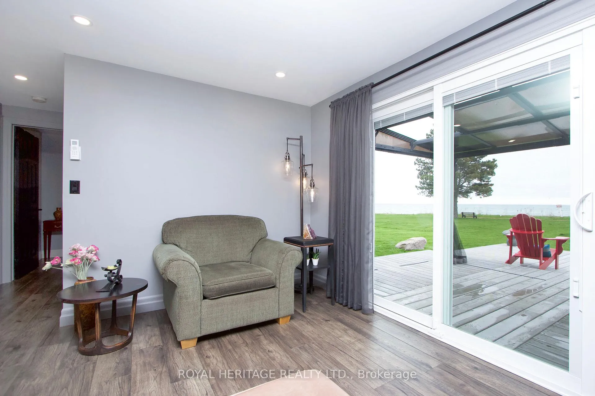 Photo 15 of 43 Bluffs Road, Clarington, Bowmanville — HOMEH