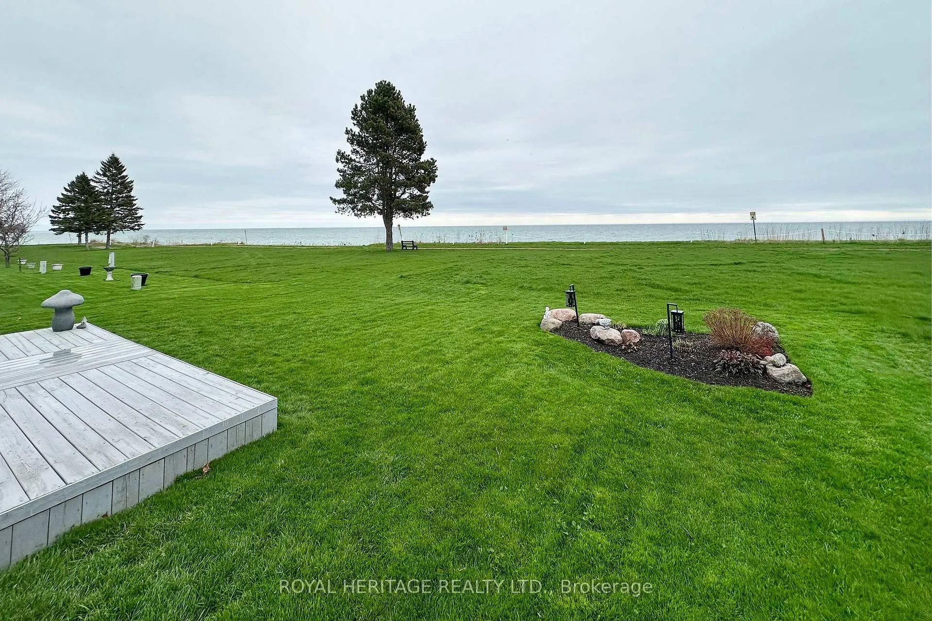 Photo 28 of 43 Bluffs Road, Clarington, Bowmanville — HOMEH