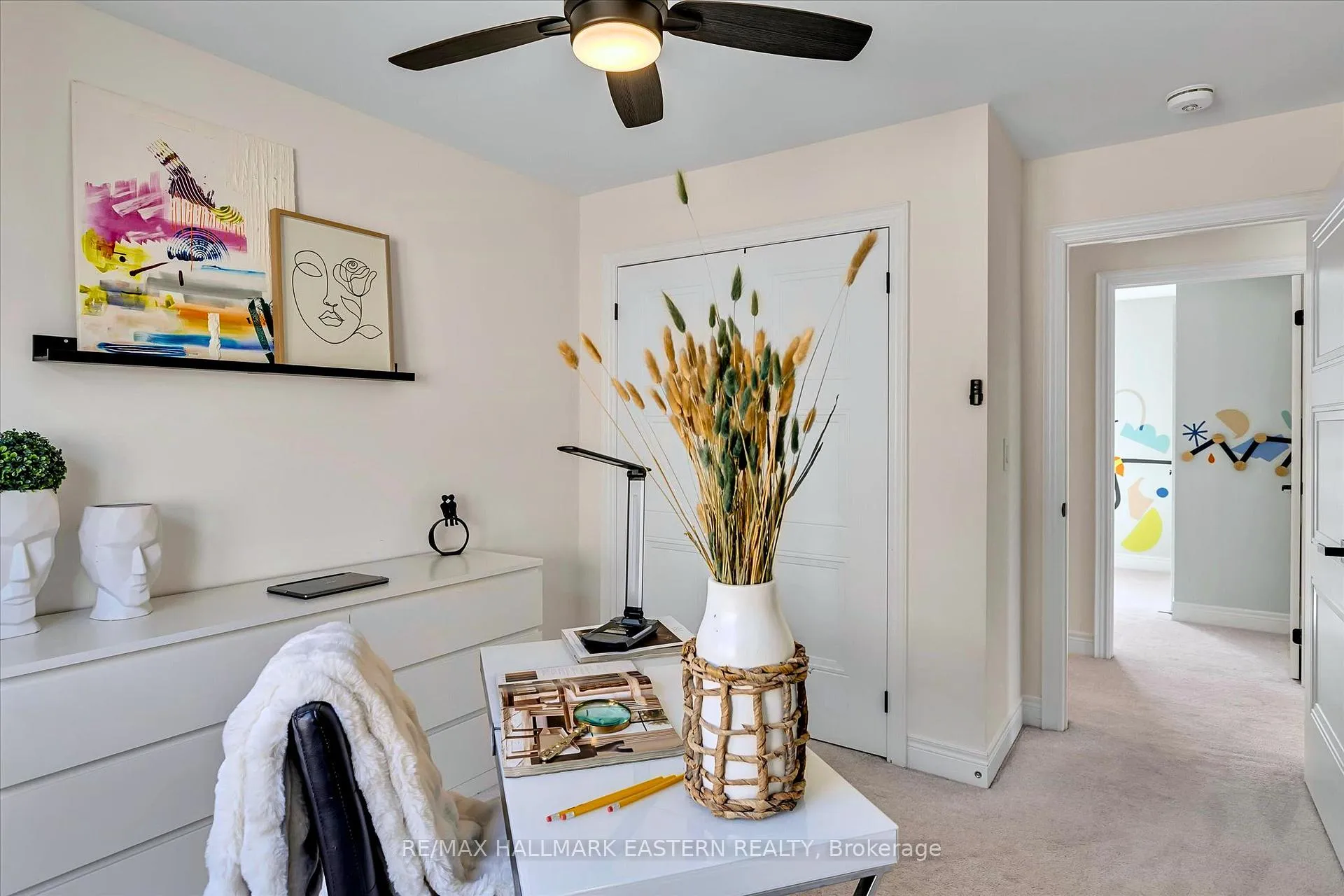 Photo 36 of 118 Whitehand Drive, Clarington, Newcastle — HOMEH