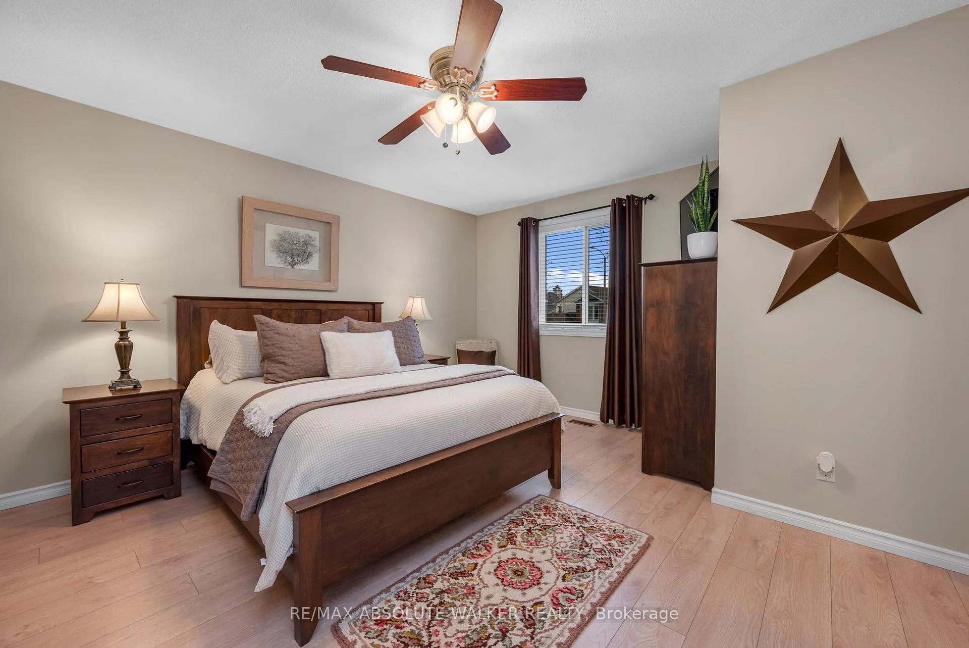 Photo 16 of 671 Mathieu Way, Ottawa, Fallingbrook/Pineridge — HOMEH