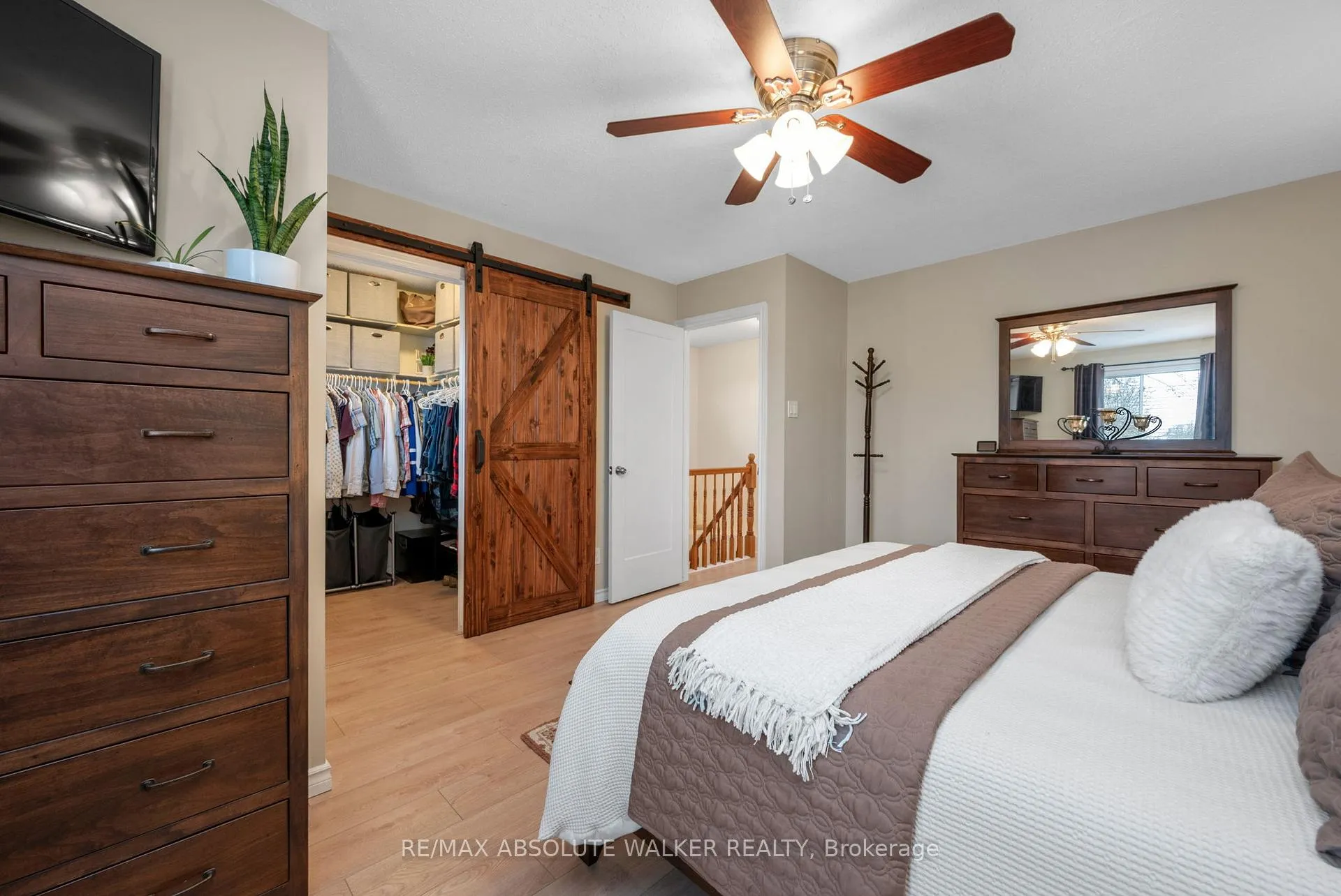 Photo 19 of 671 Mathieu Way, Ottawa, Fallingbrook/Pineridge — HOMEH
