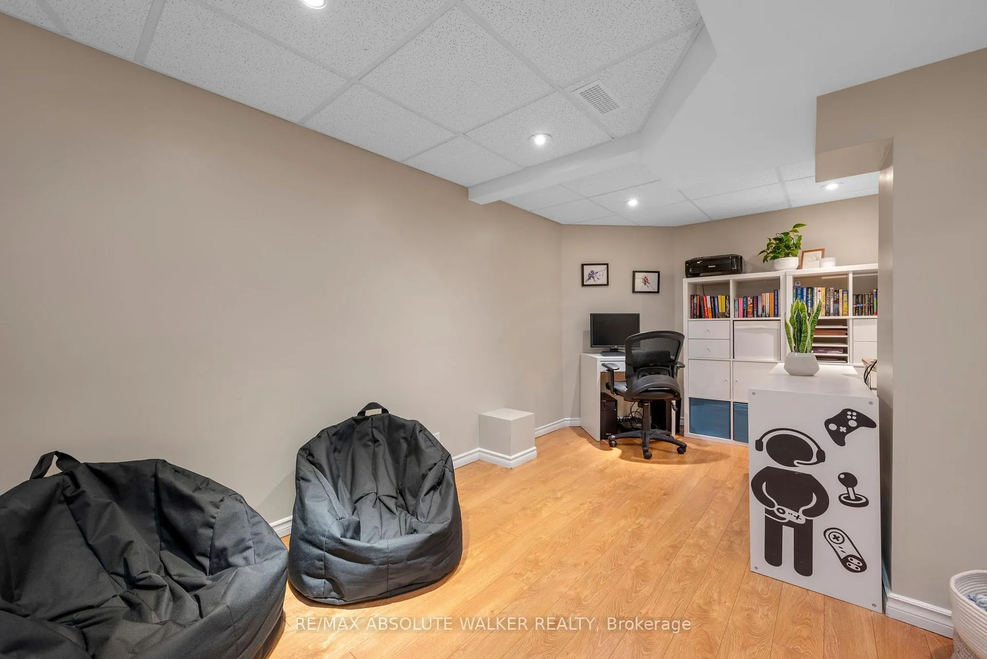 Photo 30 of 671 Mathieu Way, Ottawa, Fallingbrook/Pineridge — HOMEH