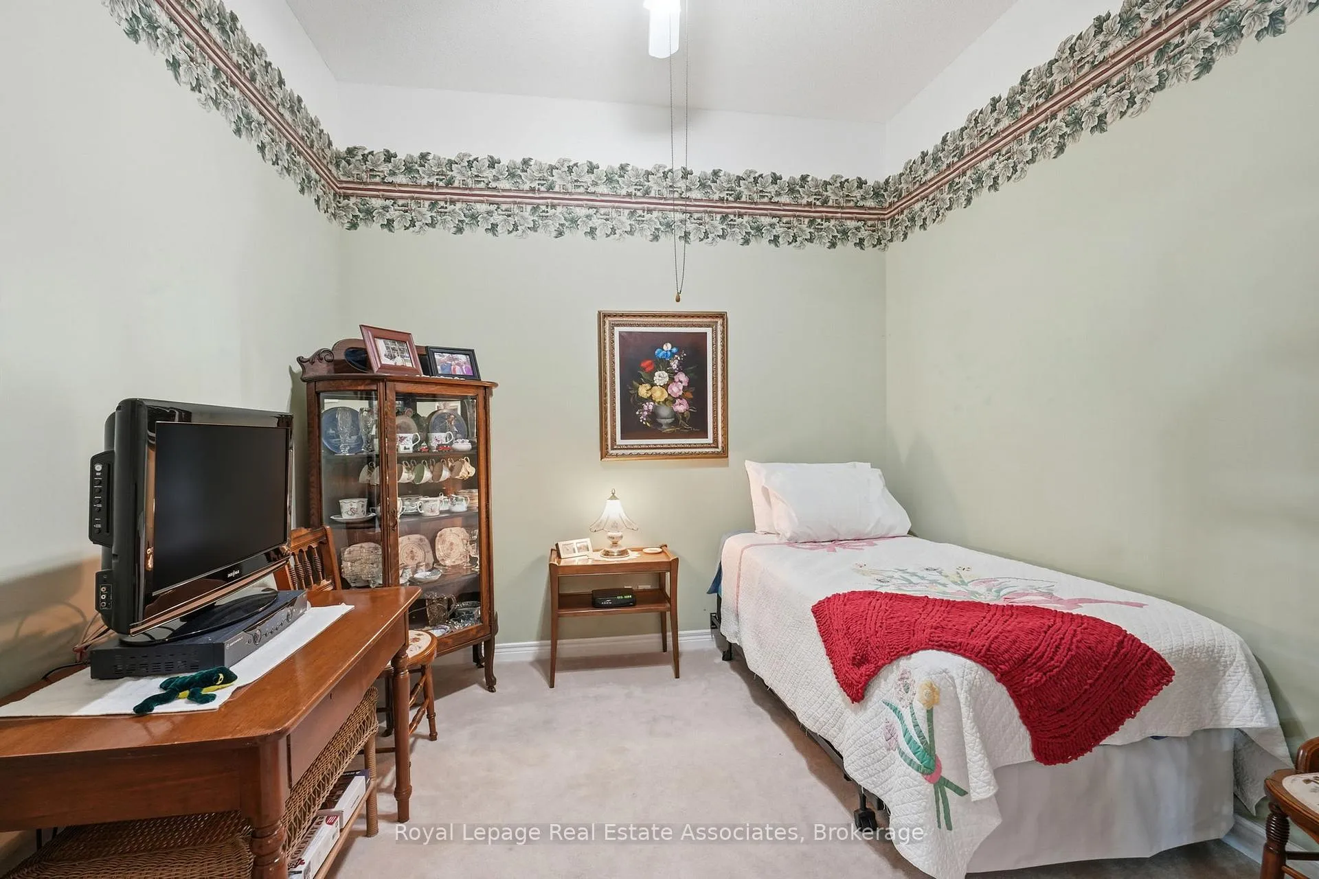 Photo 11 of Unit 216, 262 Dundas Street E, Hamilton, Waterdown — HOMEH