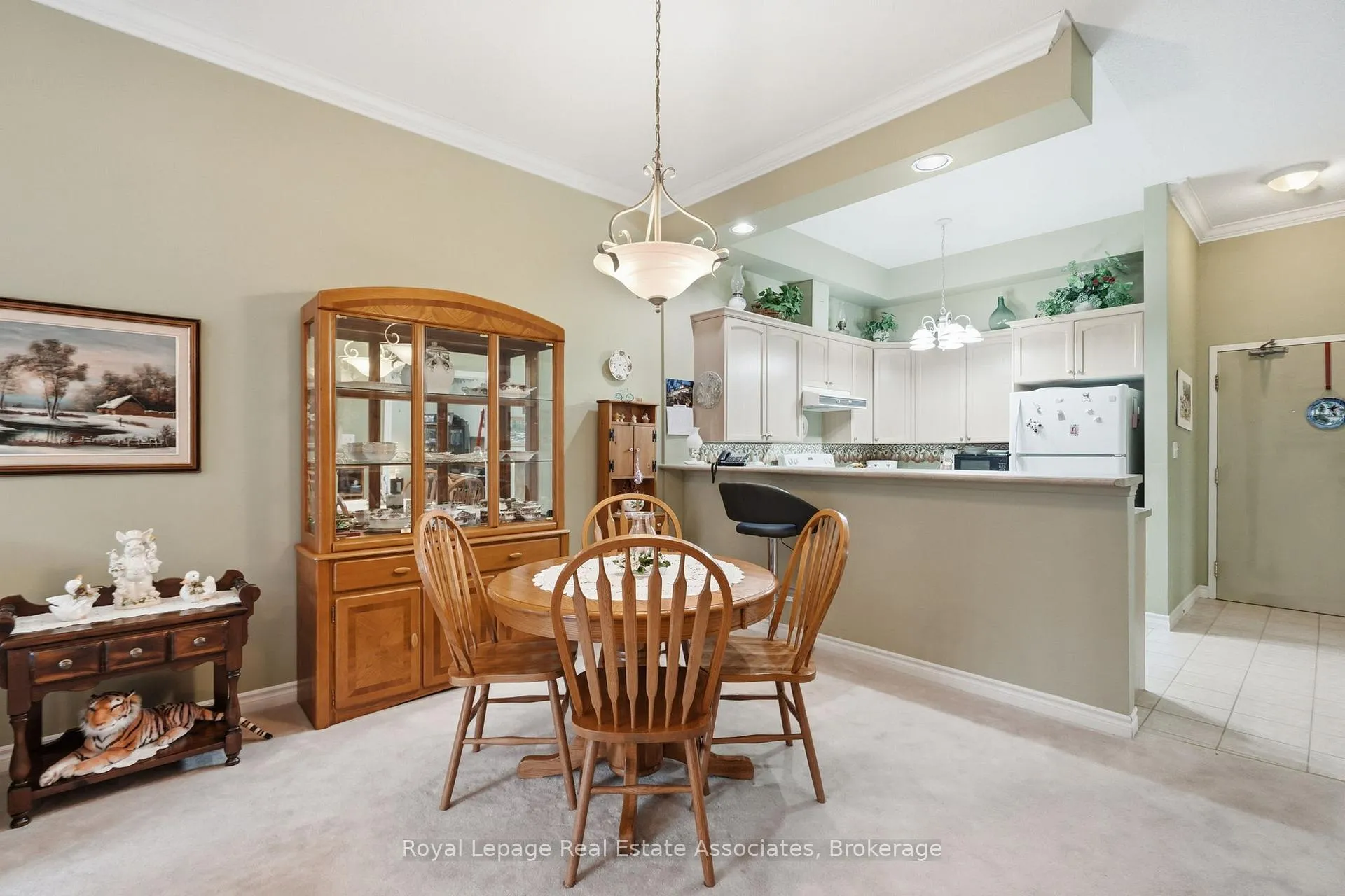 Photo 13 of Unit 216, 262 Dundas Street E, Hamilton, Waterdown — HOMEH