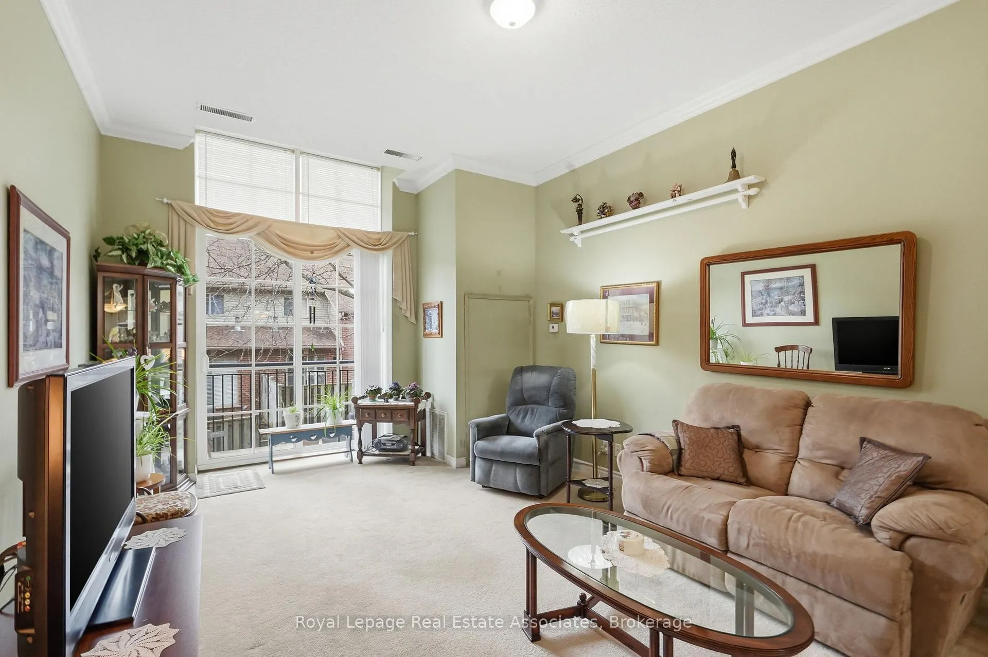 Photo 16 of Unit 216, 262 Dundas Street E, Hamilton, Waterdown — HOMEH