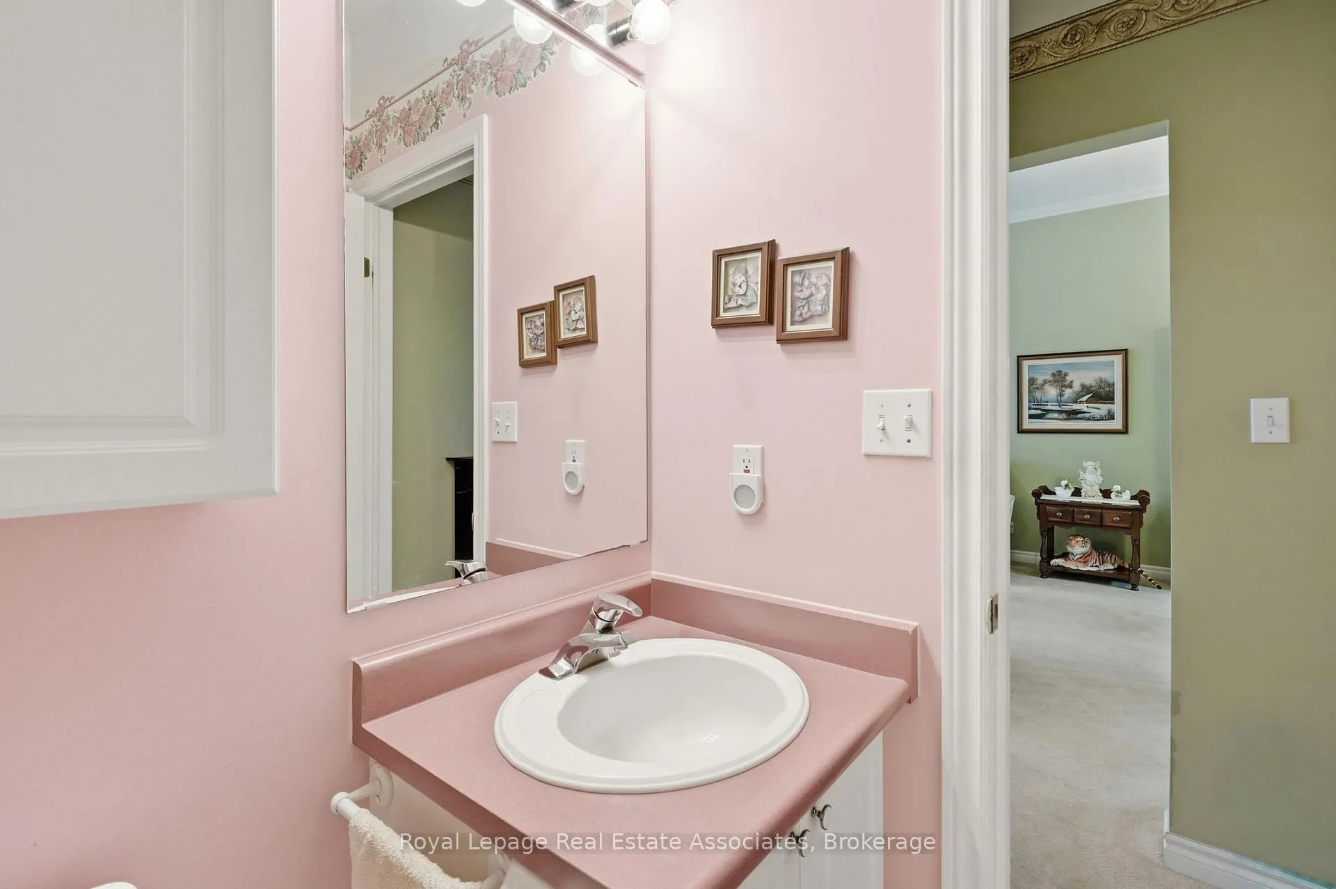 Photo 21 of Unit 216, 262 Dundas Street E, Hamilton, Waterdown — HOMEH