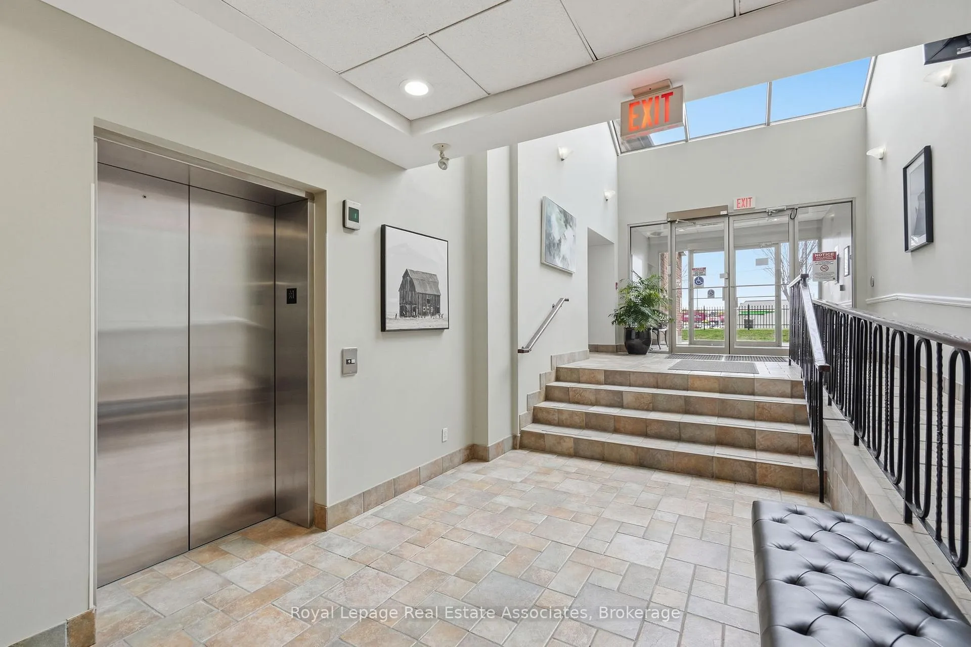 Photo 29 of Unit 216, 262 Dundas Street E, Hamilton, Waterdown — HOMEH