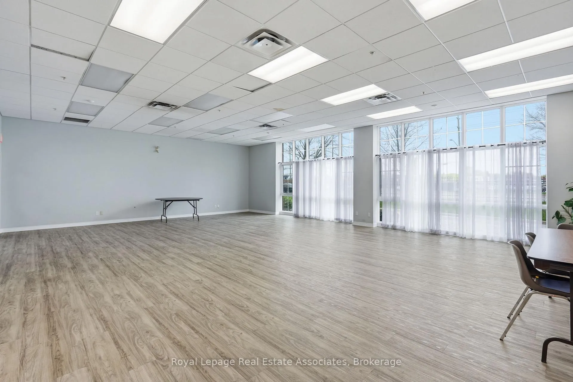 Photo 37 of Unit 216, 262 Dundas Street E, Hamilton, Waterdown — HOMEH