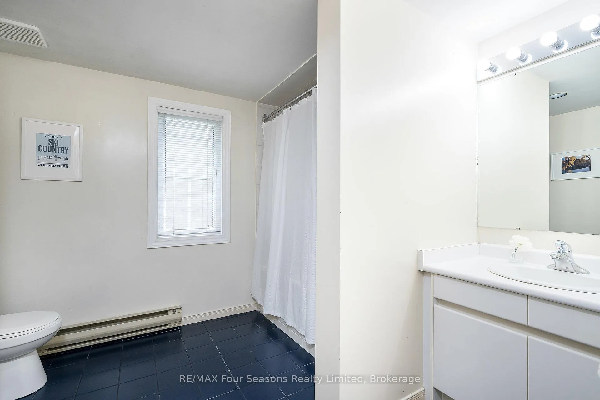Photo 24 of Unit 113, 107 Wintergreen Place, Blue Mountains — HOMEH