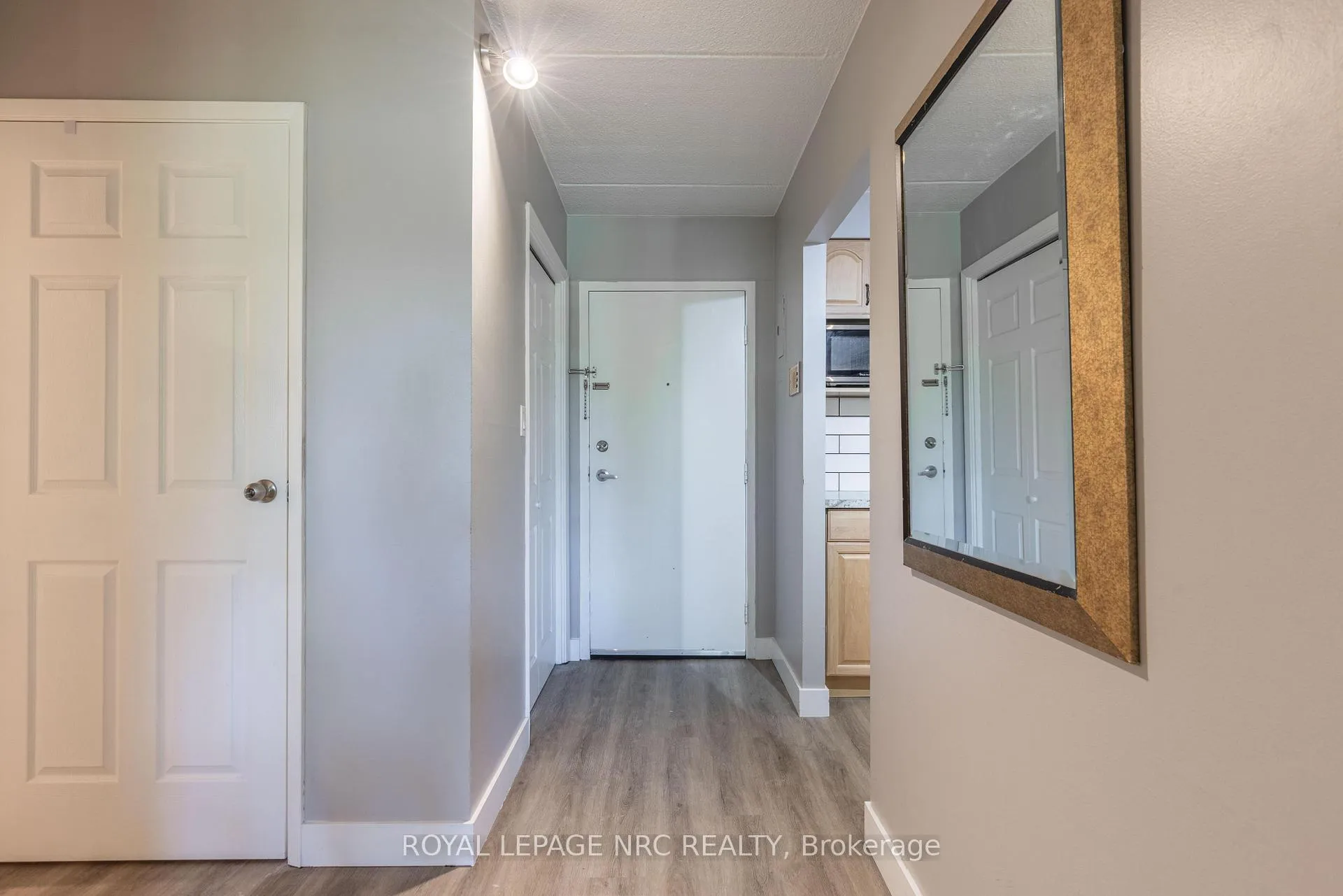 Photo 7 of Unit 207, 41 Rykert Street, St. Catharines, Western Hill — HOMEH