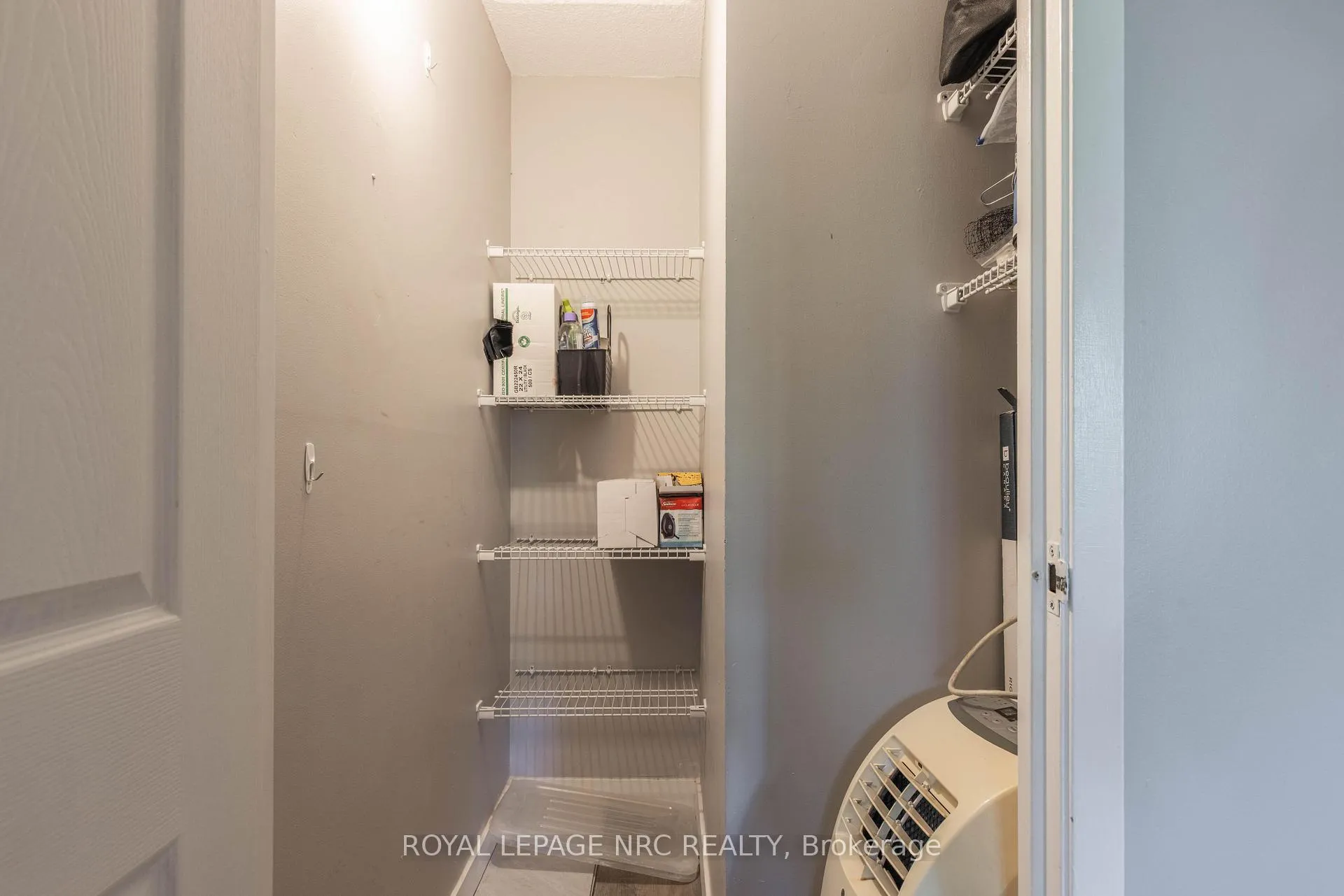 Photo 11 of Unit 207, 41 Rykert Street, St. Catharines, Western Hill — HOMEH