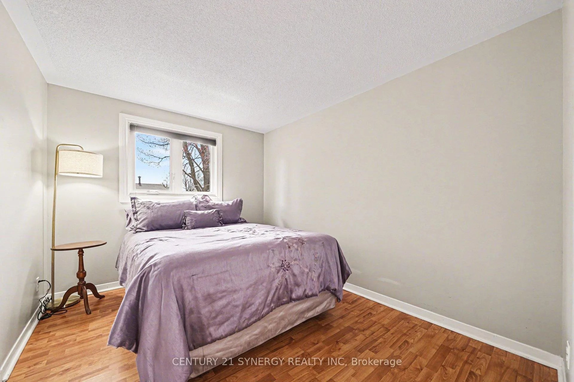 Photo 16 of 2428 Blackstone Crescent, Ottawa, Sheffield Glen/Industrial Park — HOMEH