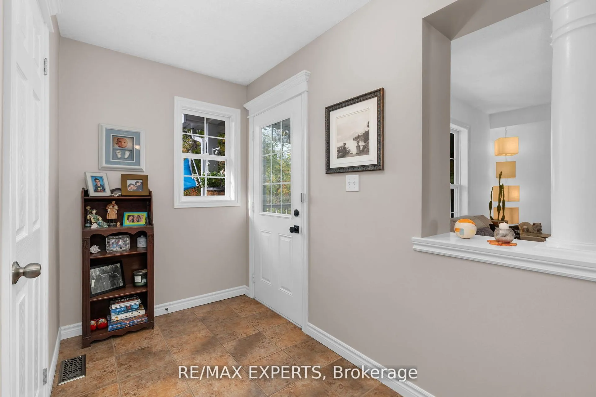 Photo 12 of 418 Main Street S, Guelph/Eramosa, Rockwood — HOMEH