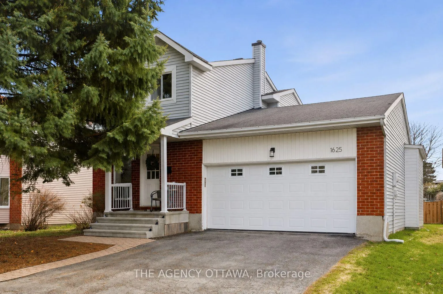 Photo 1 of 1625 Bottriell Way, Ottawa, Fallingbrook/Pineridge — HOMEH