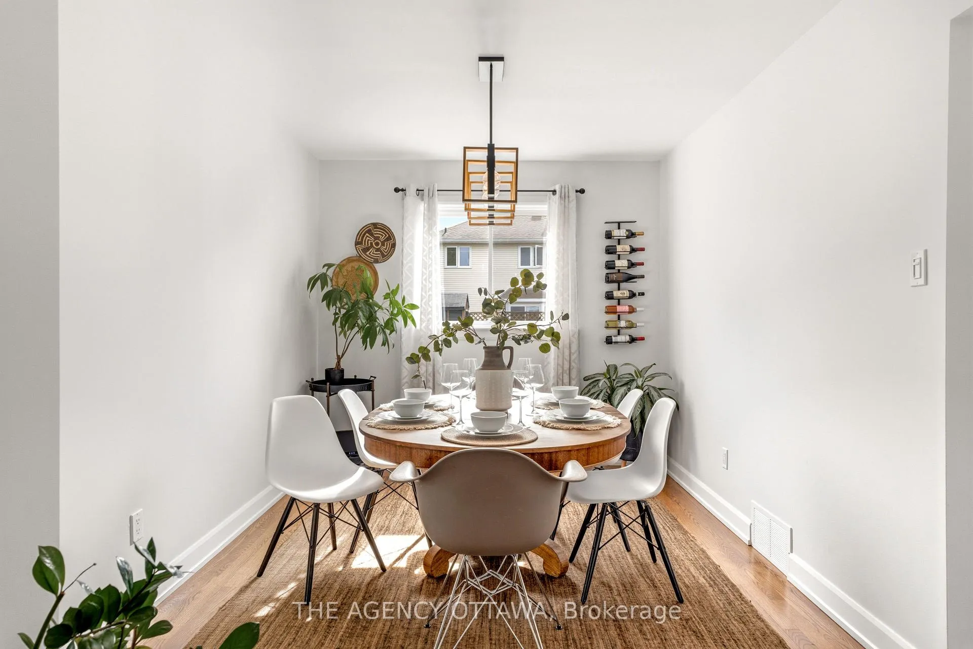 Photo 9 of 1625 Bottriell Way, Ottawa, Fallingbrook/Pineridge — HOMEH