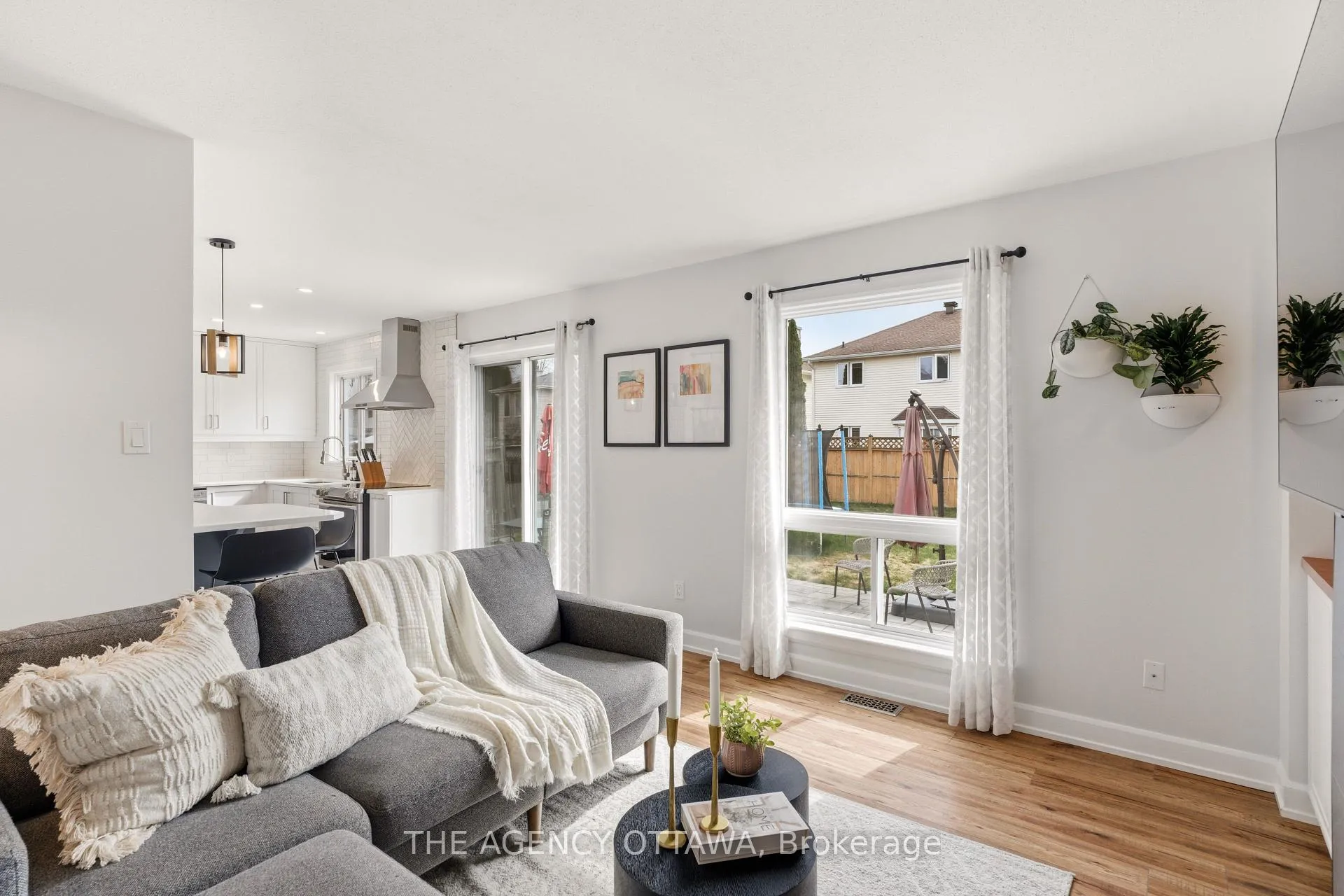 Photo 19 of 1625 Bottriell Way, Ottawa, Fallingbrook/Pineridge — HOMEH
