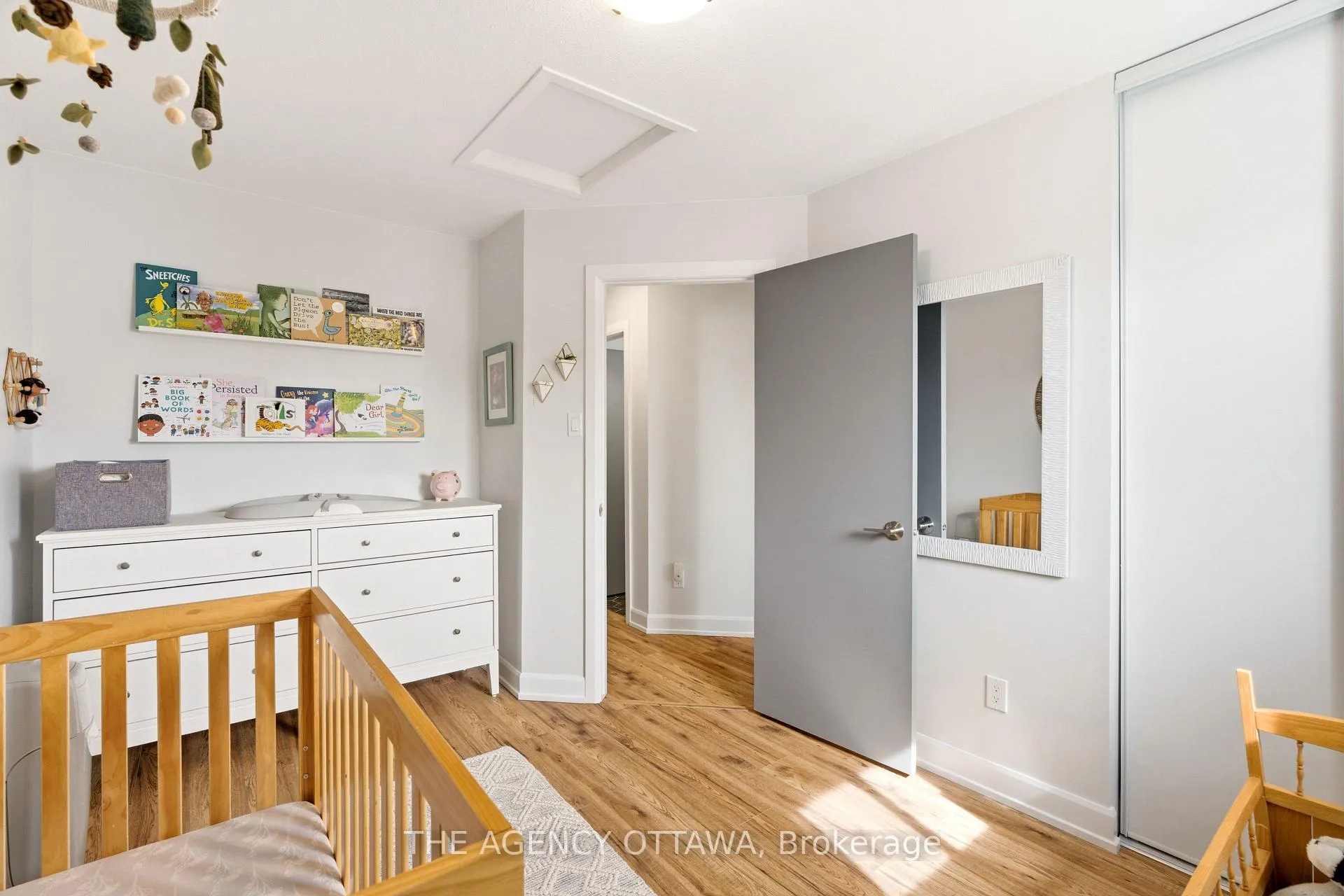 Photo 32 of 1625 Bottriell Way, Ottawa, Fallingbrook/Pineridge — HOMEH
